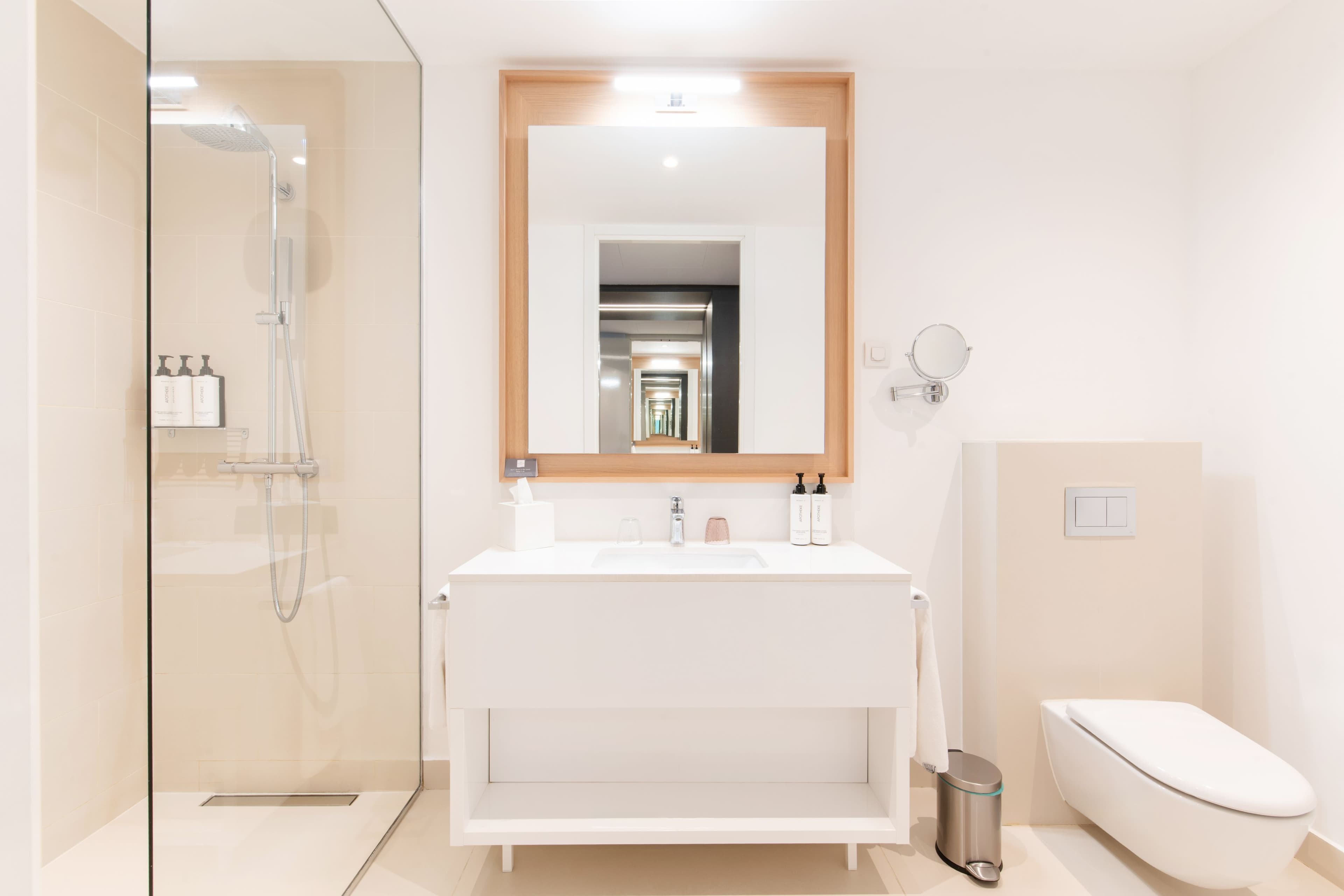 Crowne Plaza Podgorica - Image 3