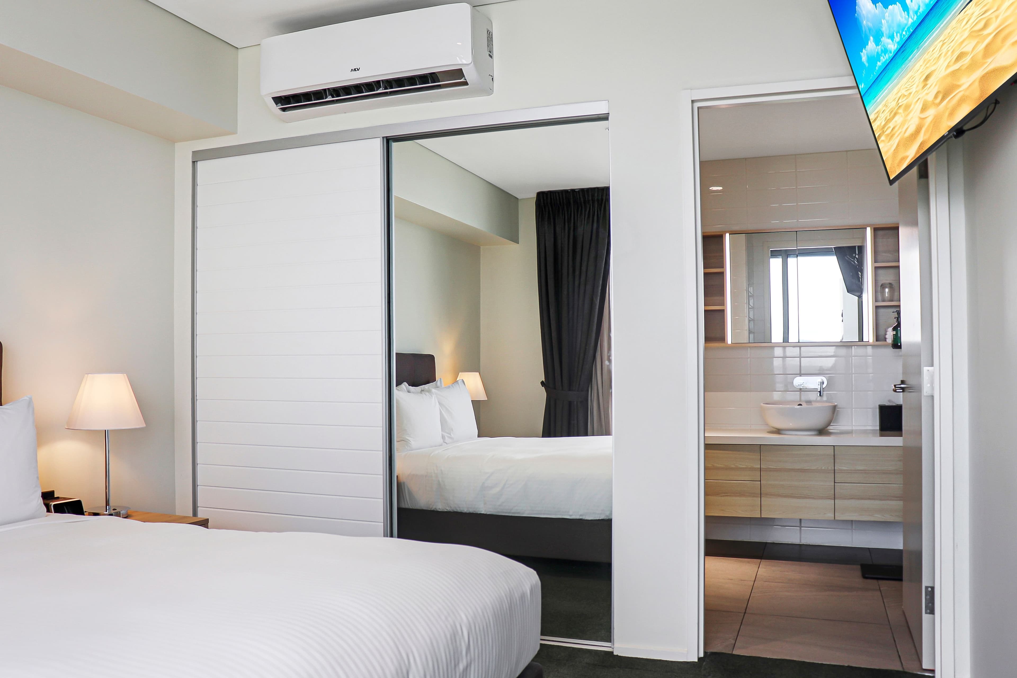 Crowne Plaza Residences Port Moresby — 6