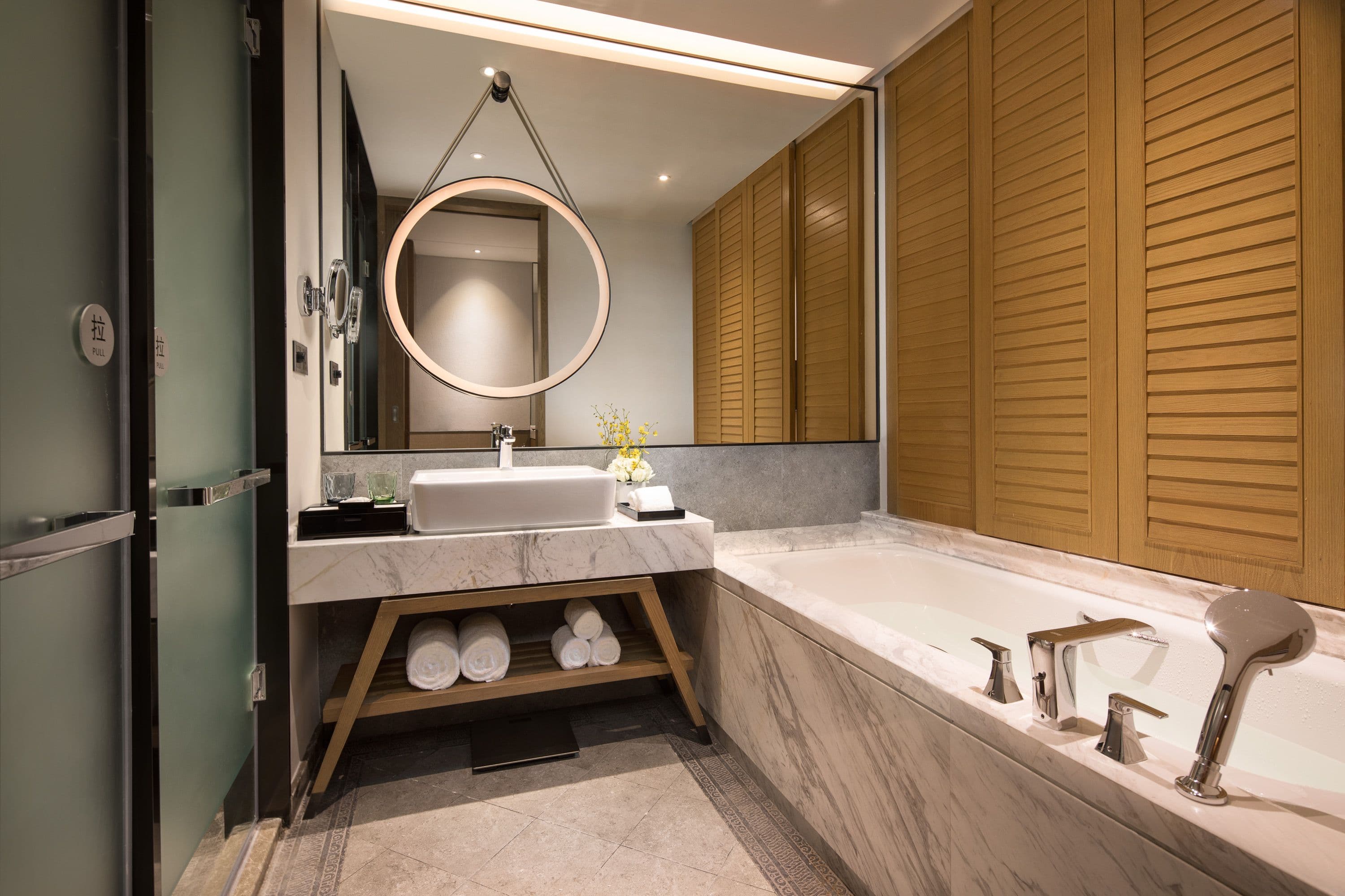 Crowne Plaza QingdaoOrientalMovieMetropolis - Image 4