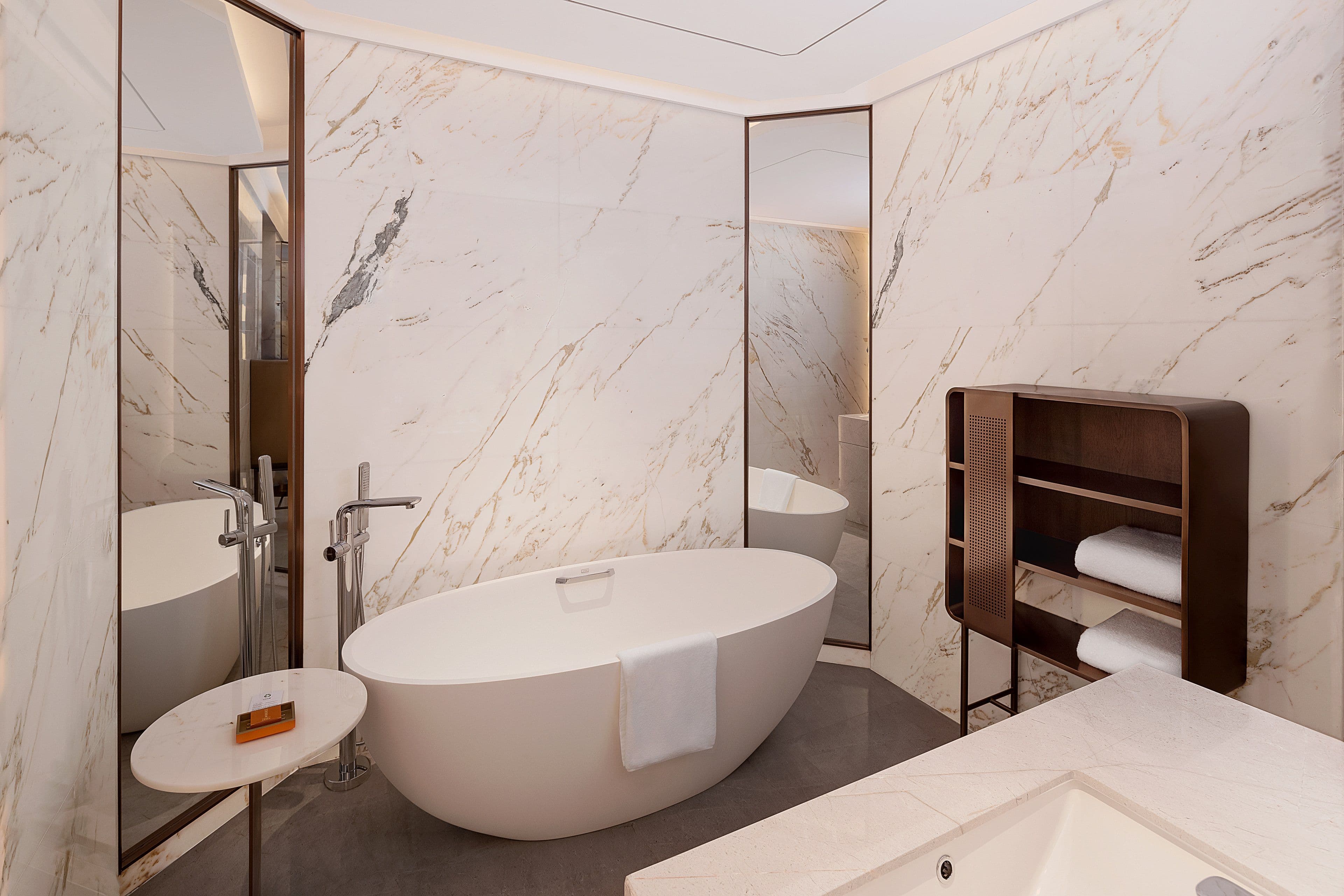 Crowne Plaza Qingdao Jinshui — 8