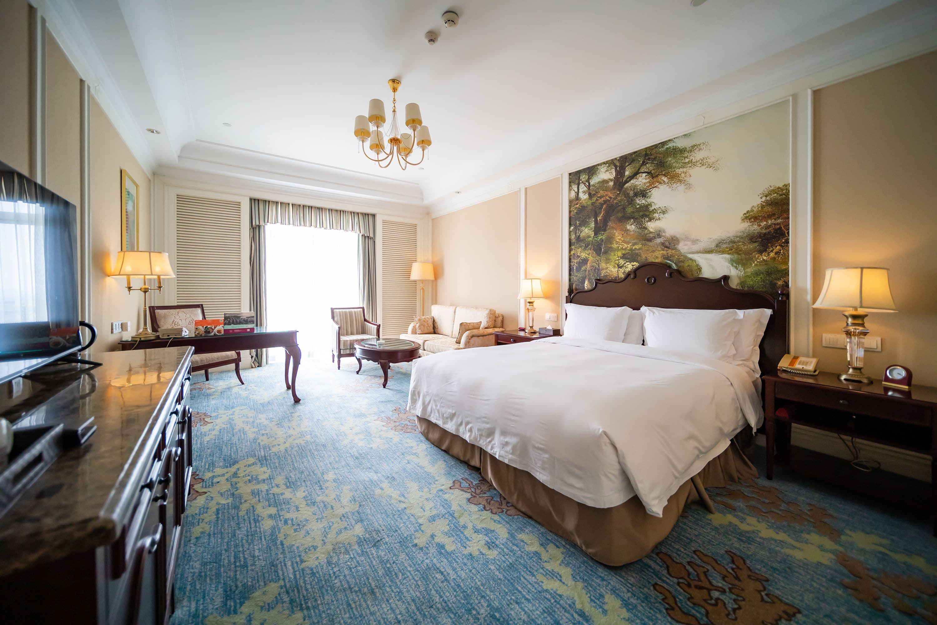 Crowne Plaza Qingdao Ocean Spring Resort - Image 5