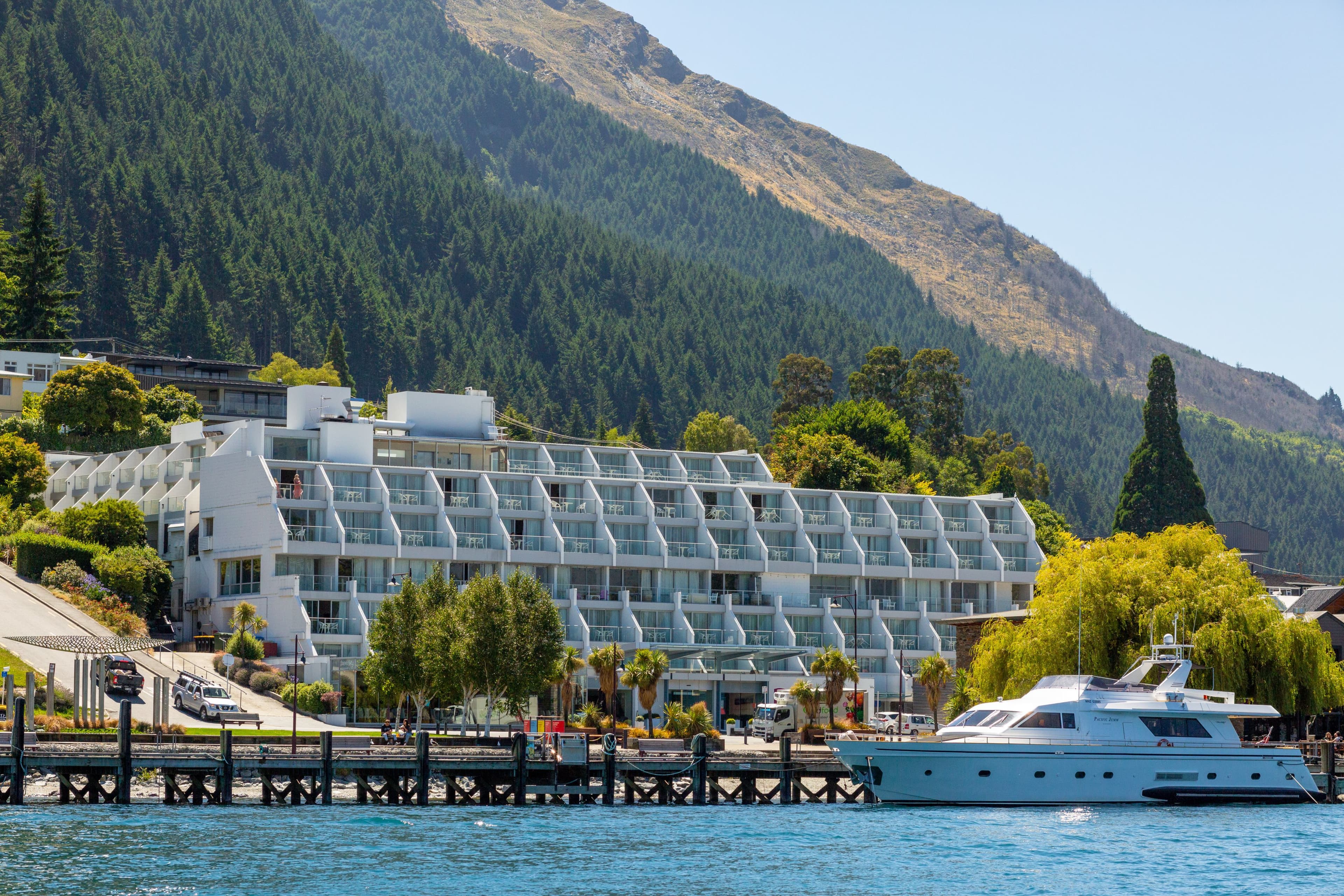 Crowne Plaza Queenstown - Image 1