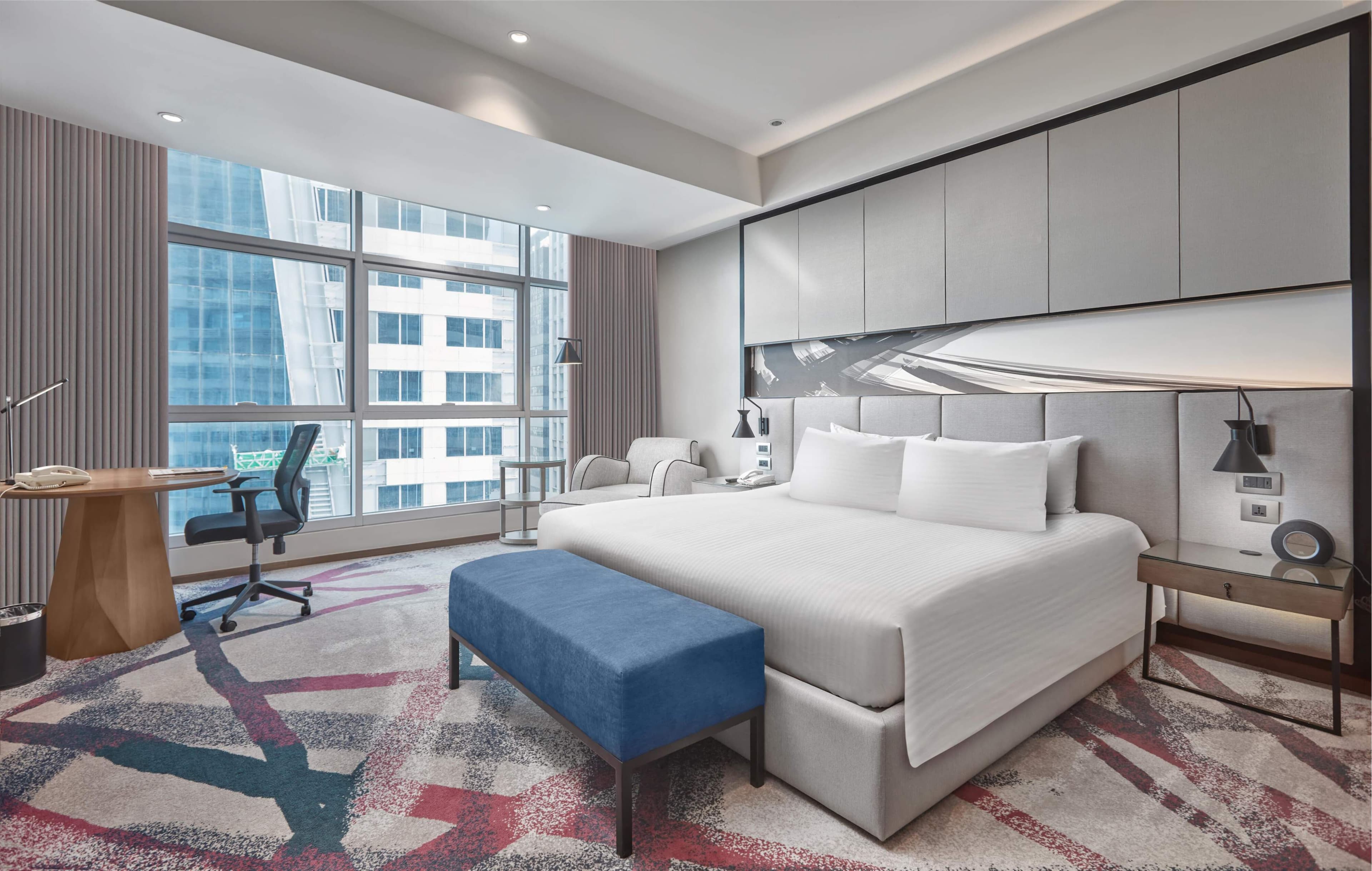 Crowne Plaza Manila Galleria — 9