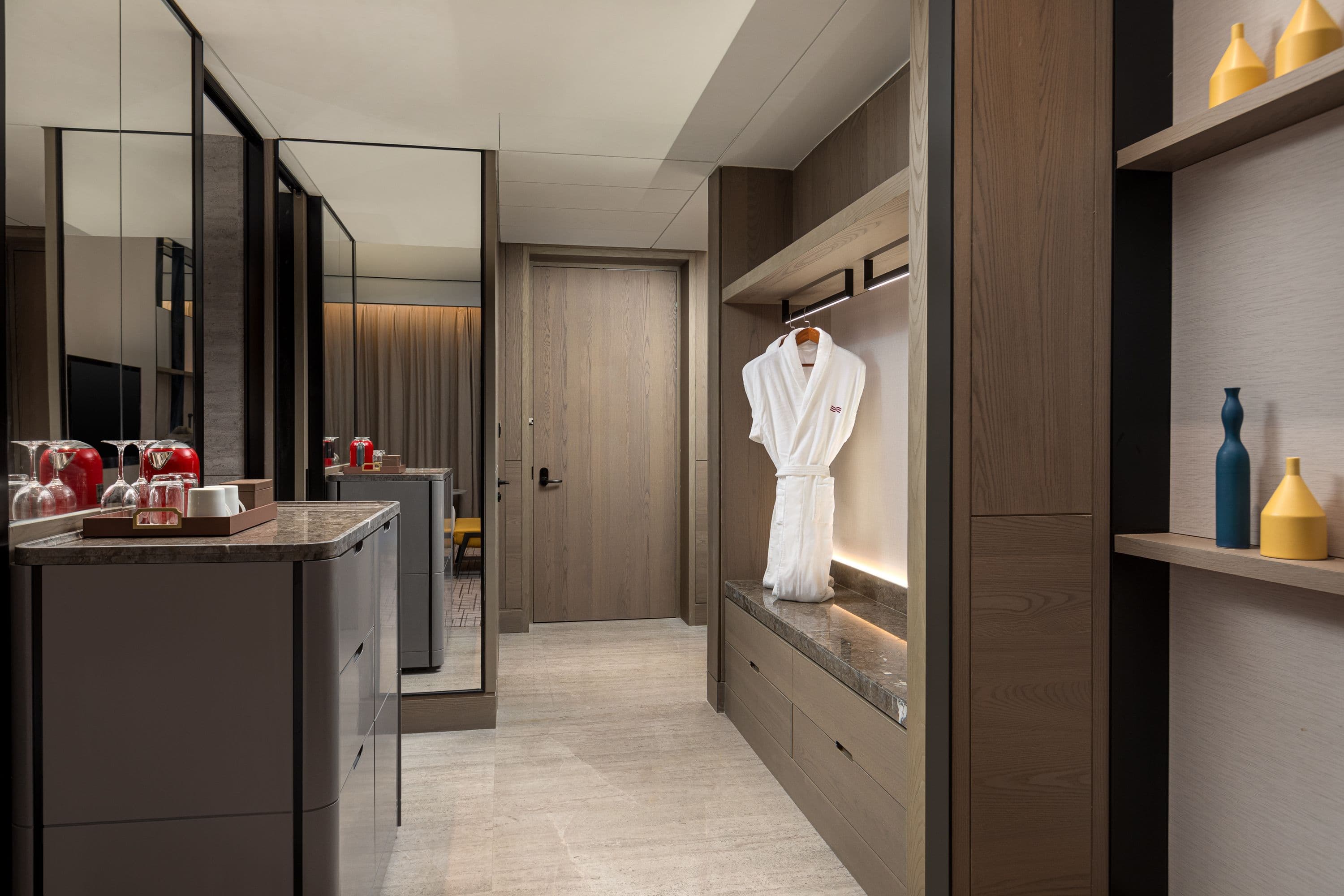 Standard Room - Image 8