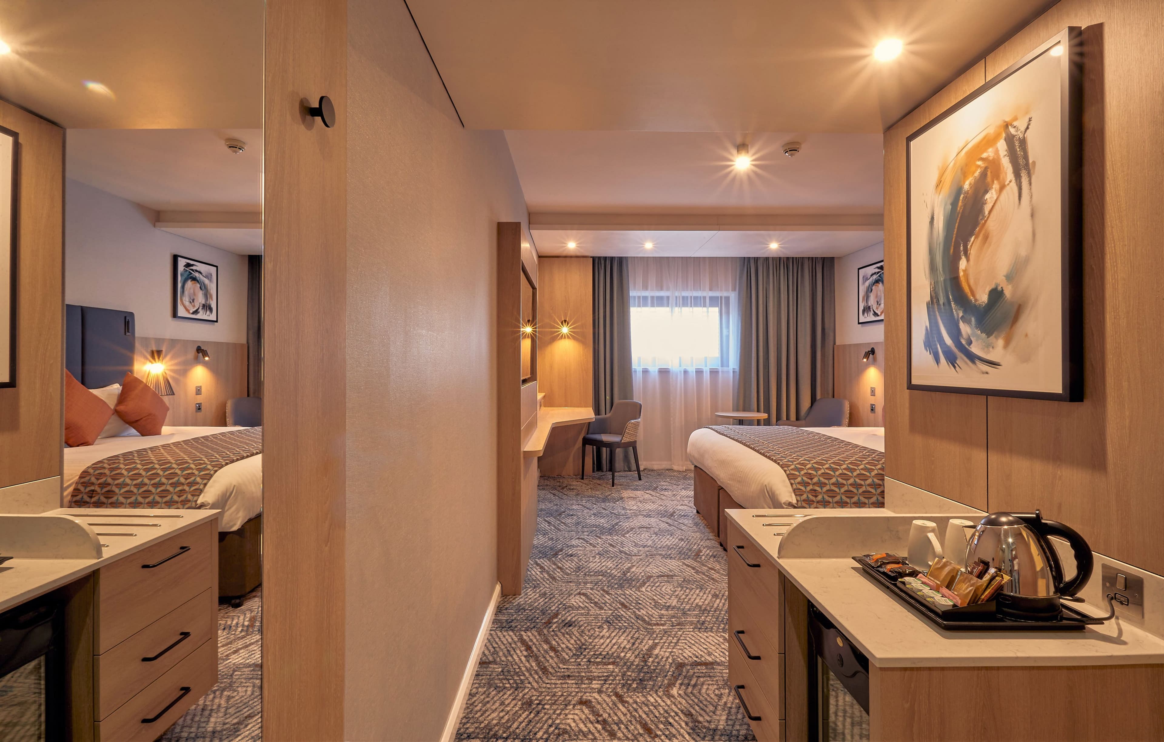 Crowne Plaza Reading — 6