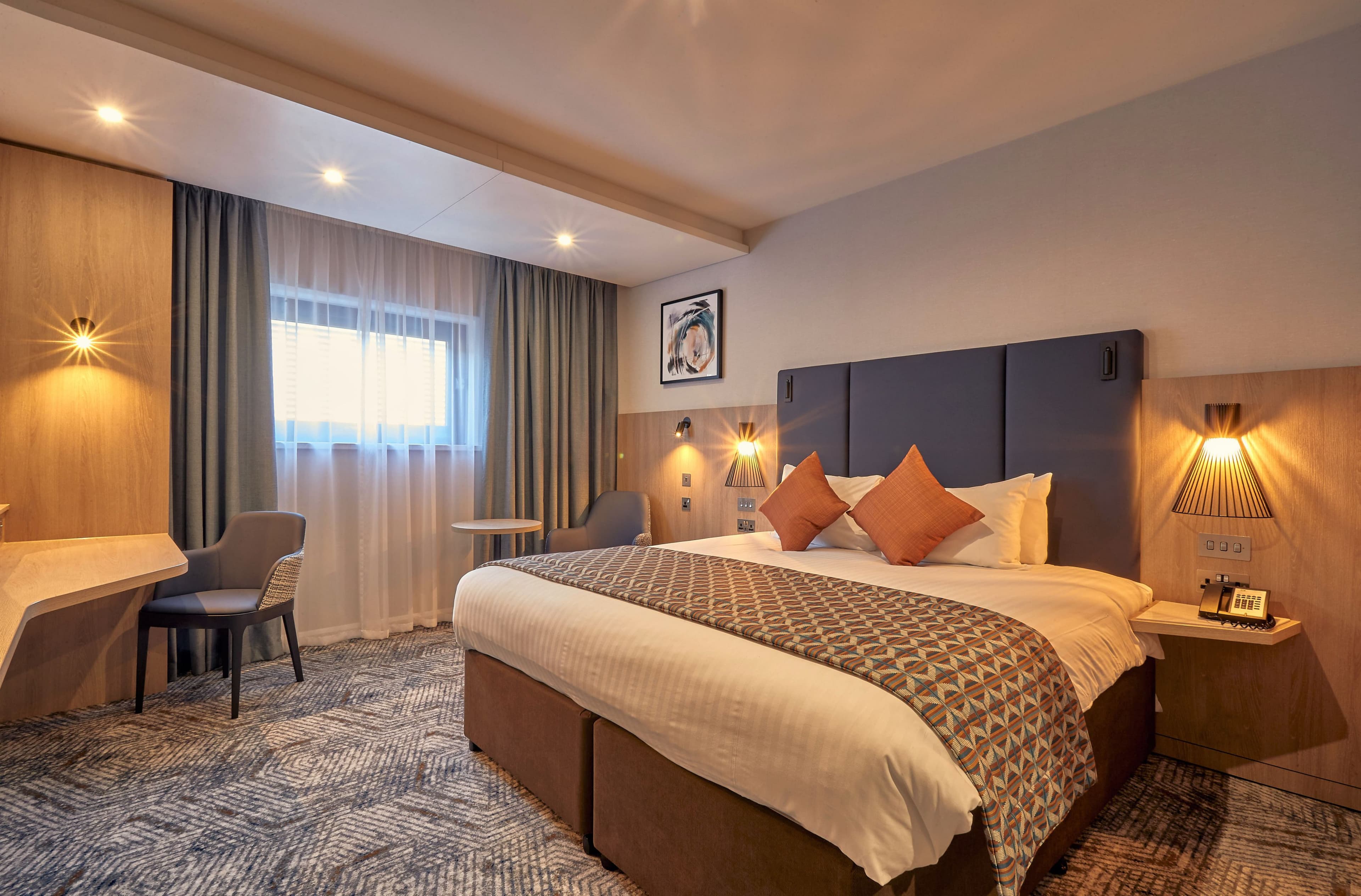 Crowne Plaza Reading - Image 5