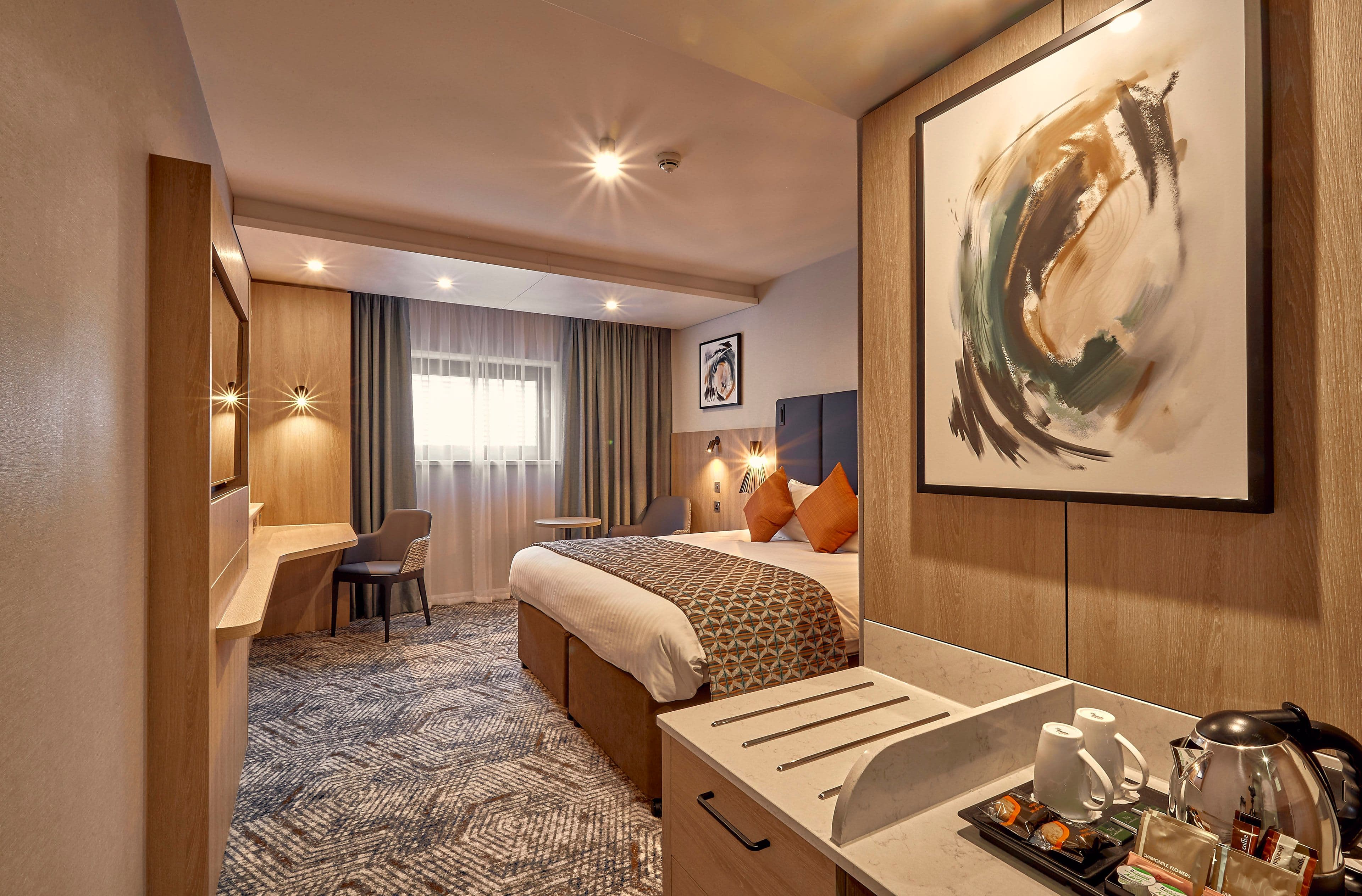Crowne Plaza Reading - Image 3