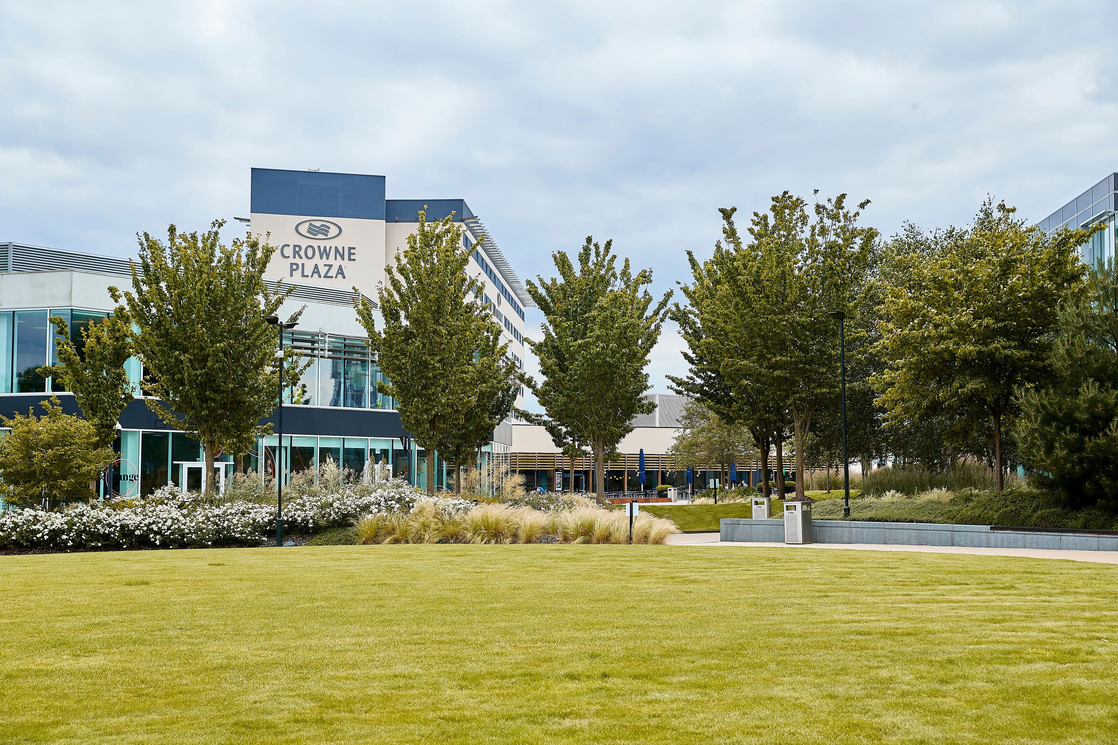 Crowne Plaza Reading - Image 1