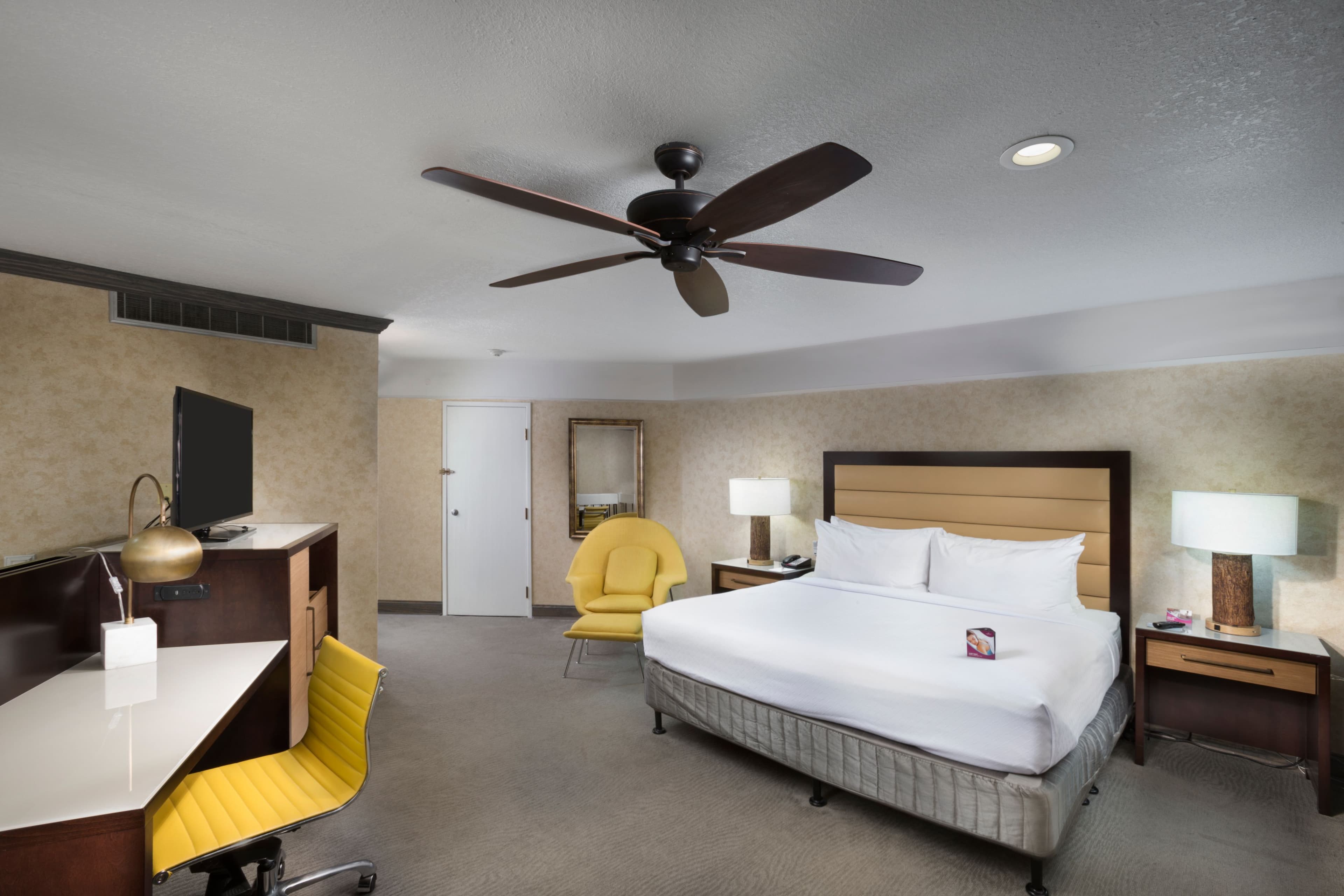 Crowne Plaza Resort Asheville — 46