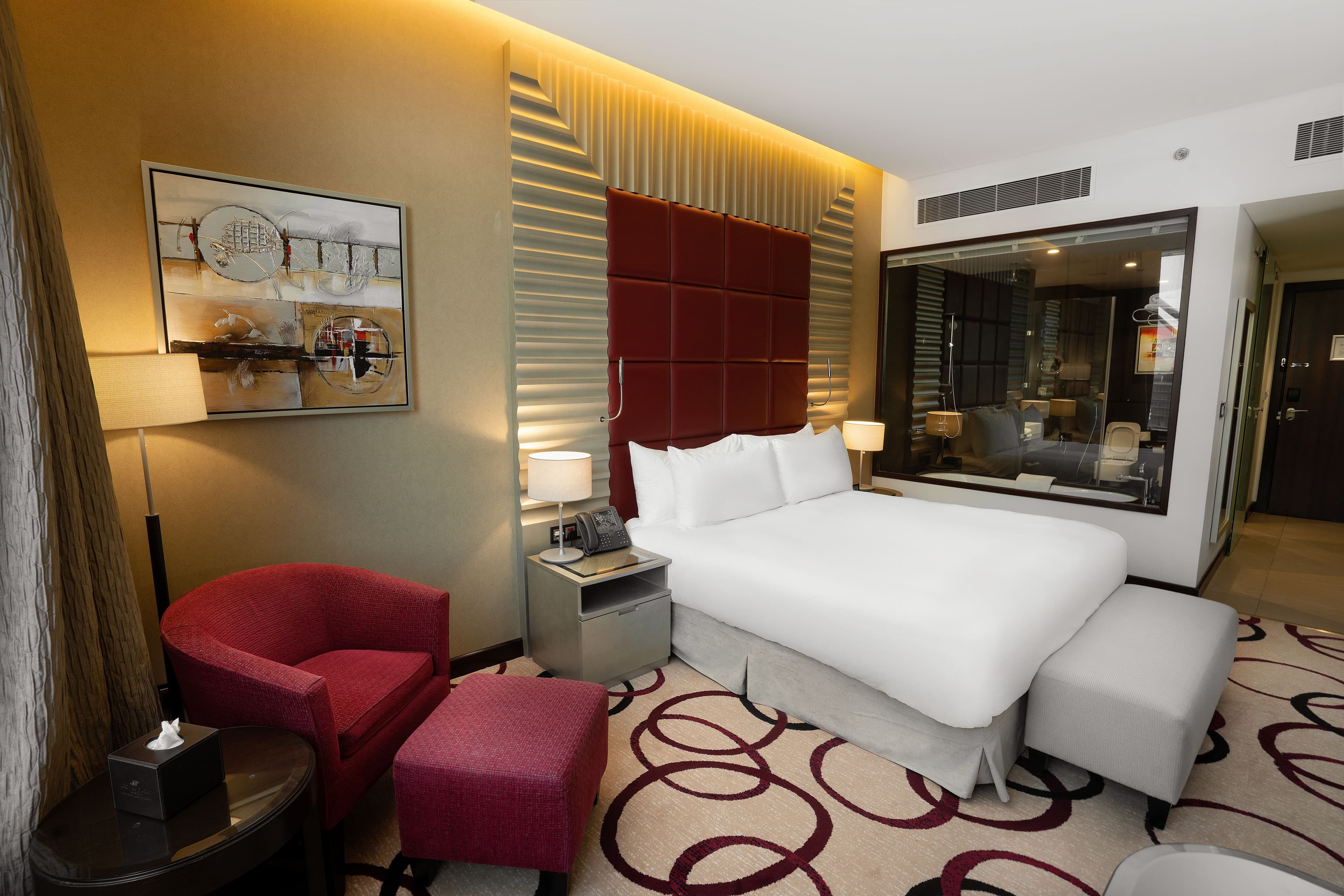 Crowne Plaza Riyadh RDC Hotel & Convention - Image 3