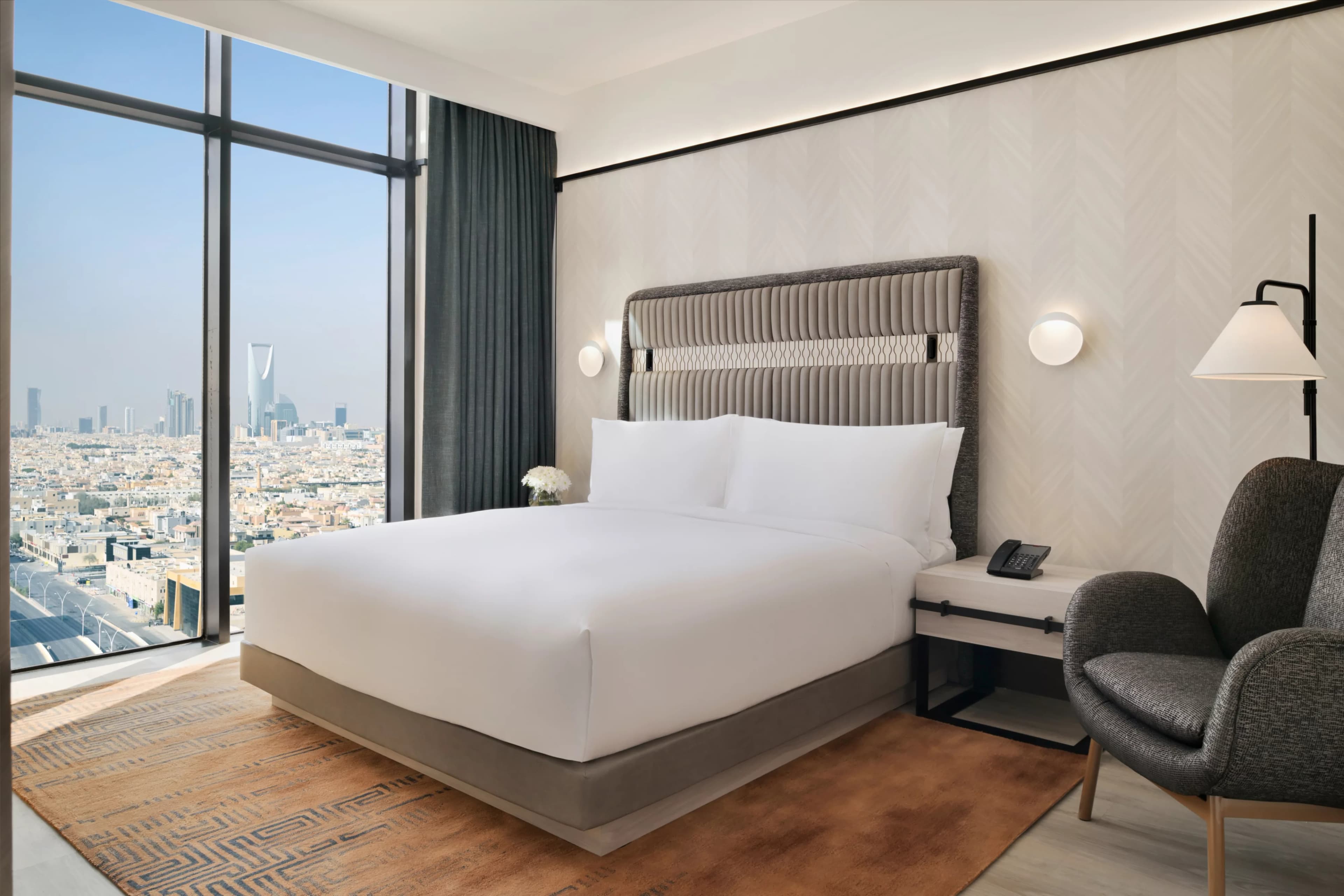 Crowne Plaza Riyadh - Al Takhassusi — 23
