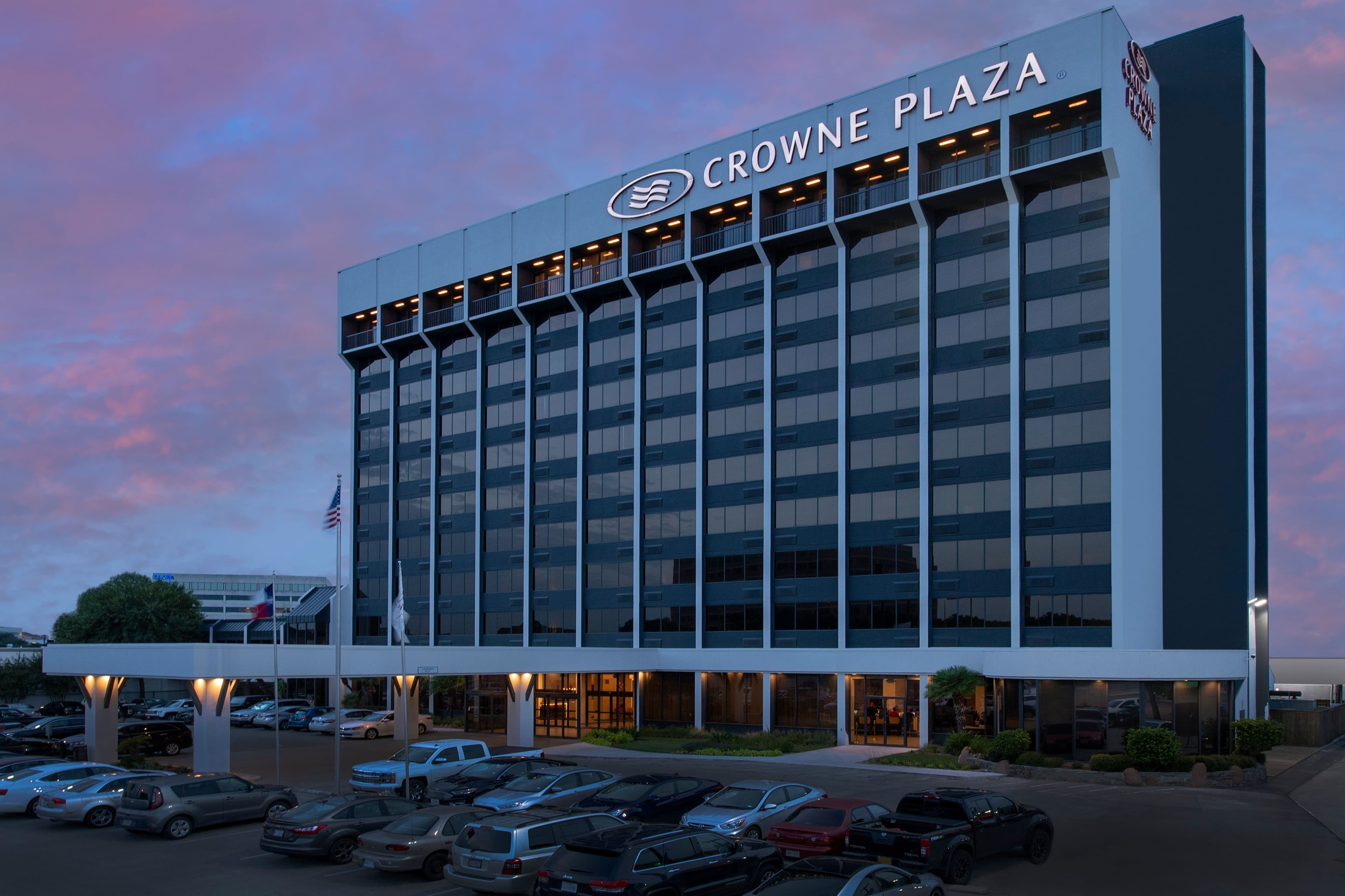 Crowne Plaza San Antonio Airport - Image 1
