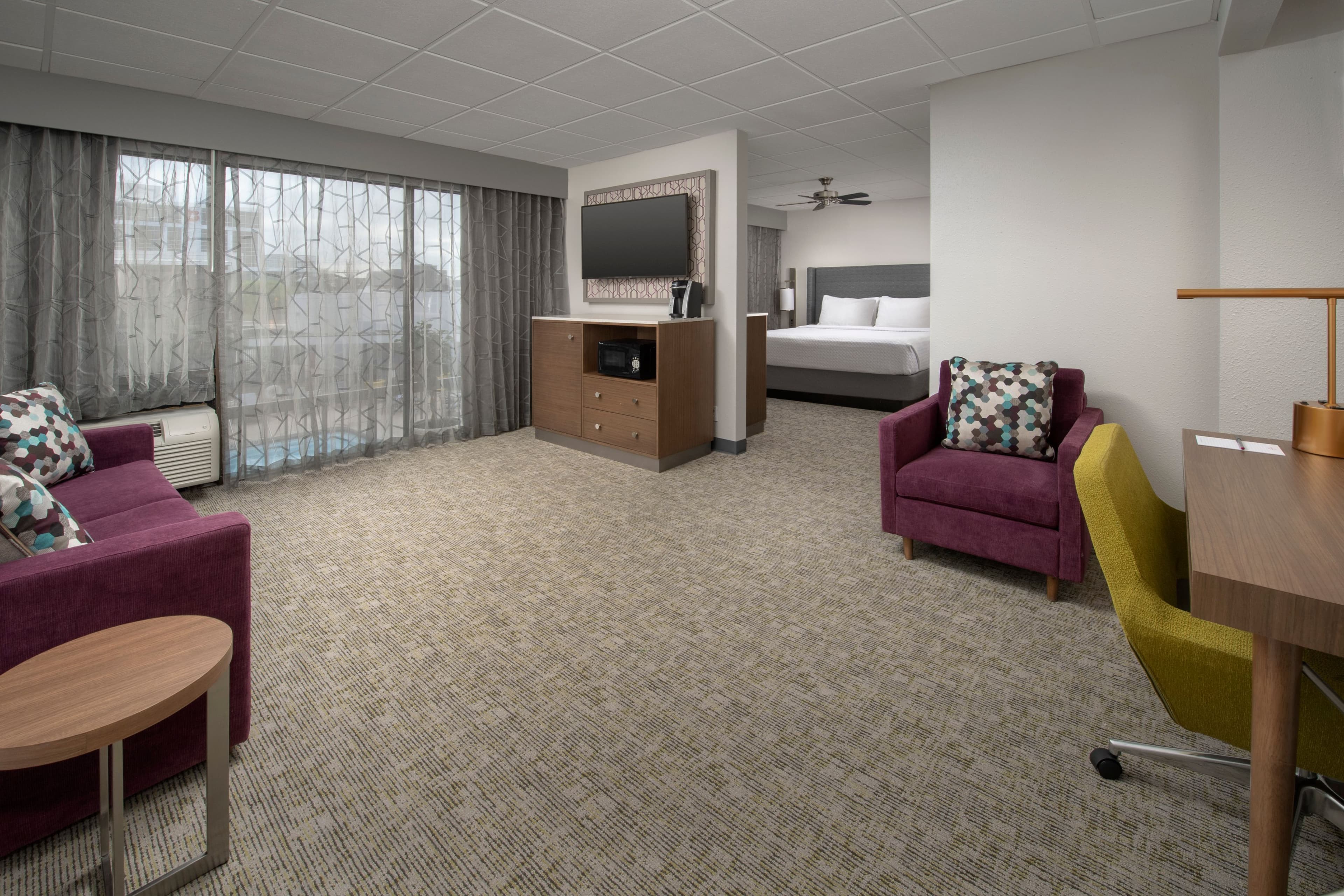 Crowne Plaza San Antonio Airport — 30