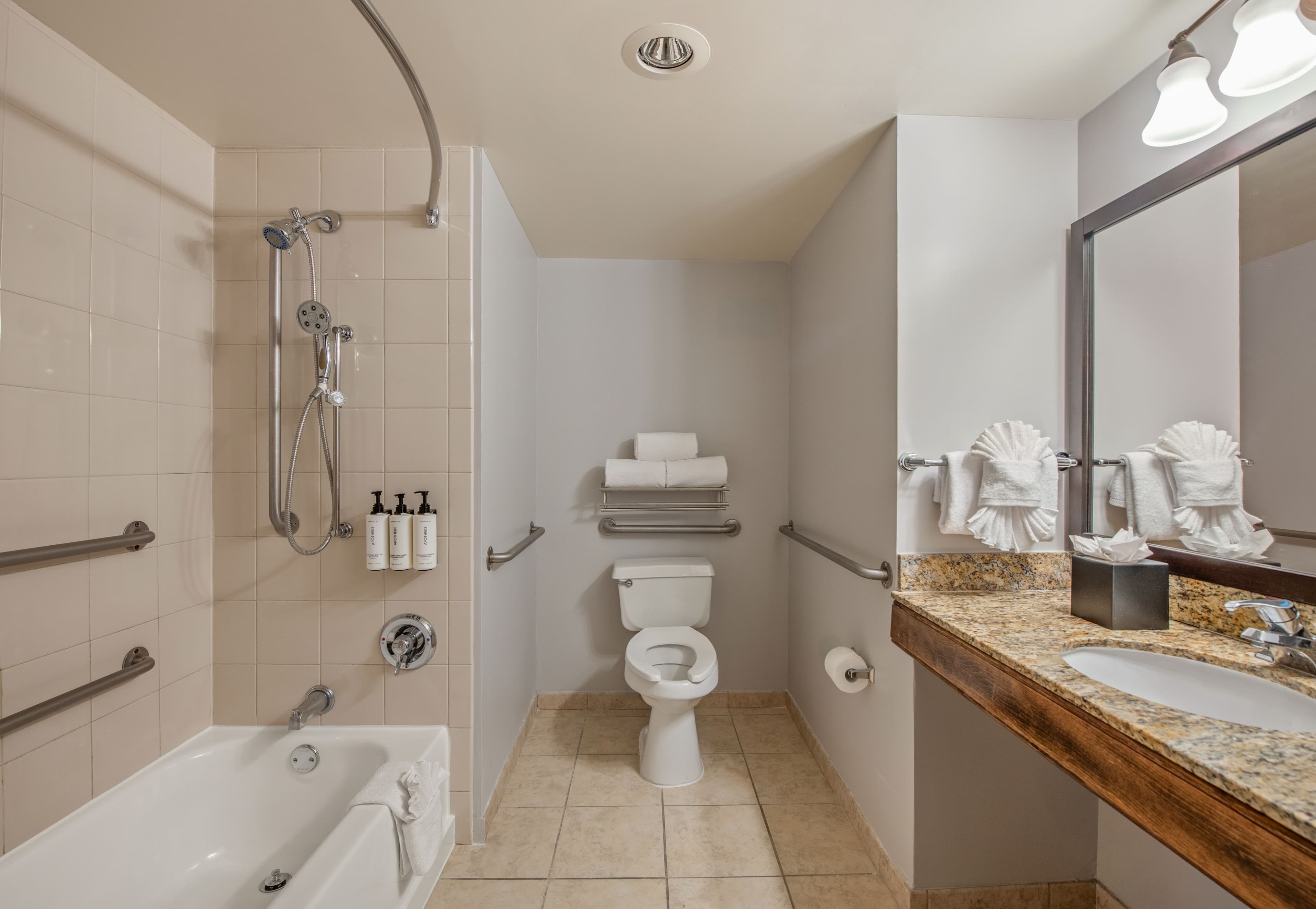 Crowne Plaza San Diego - Mission Valley — 13