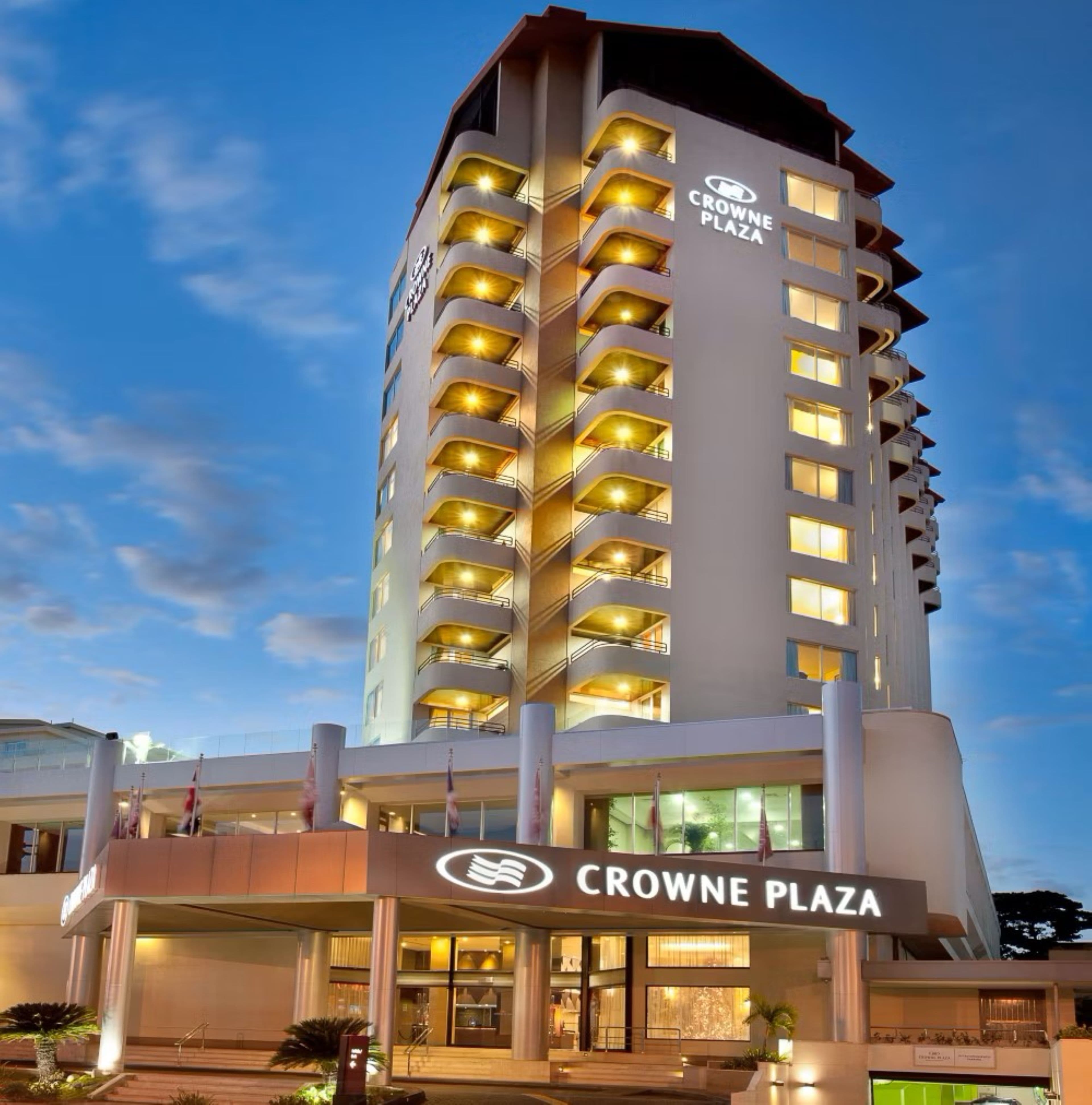 Crowne Plaza Santo Domingo - Image 1