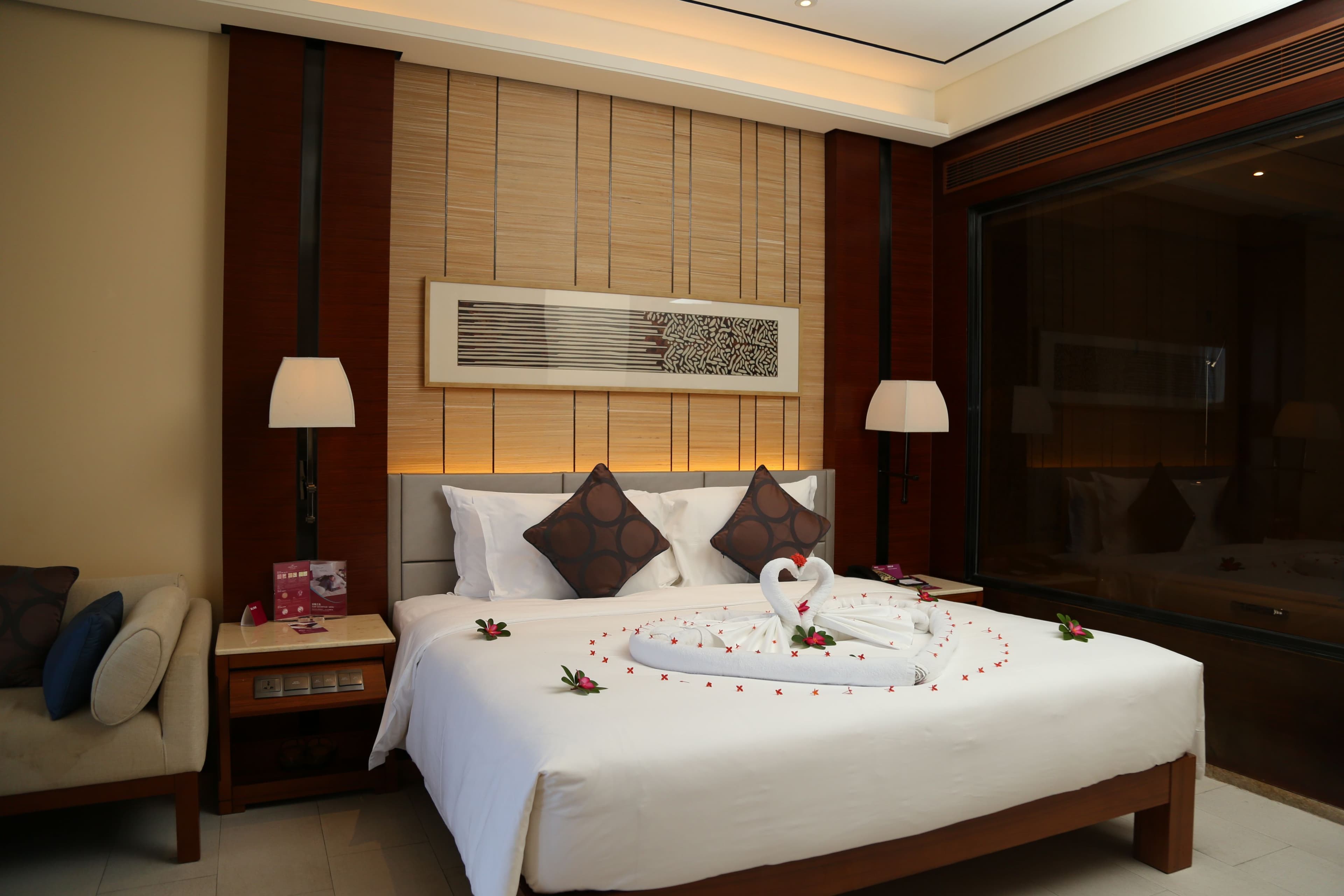Crowne Plaza Sanya City Center — 9