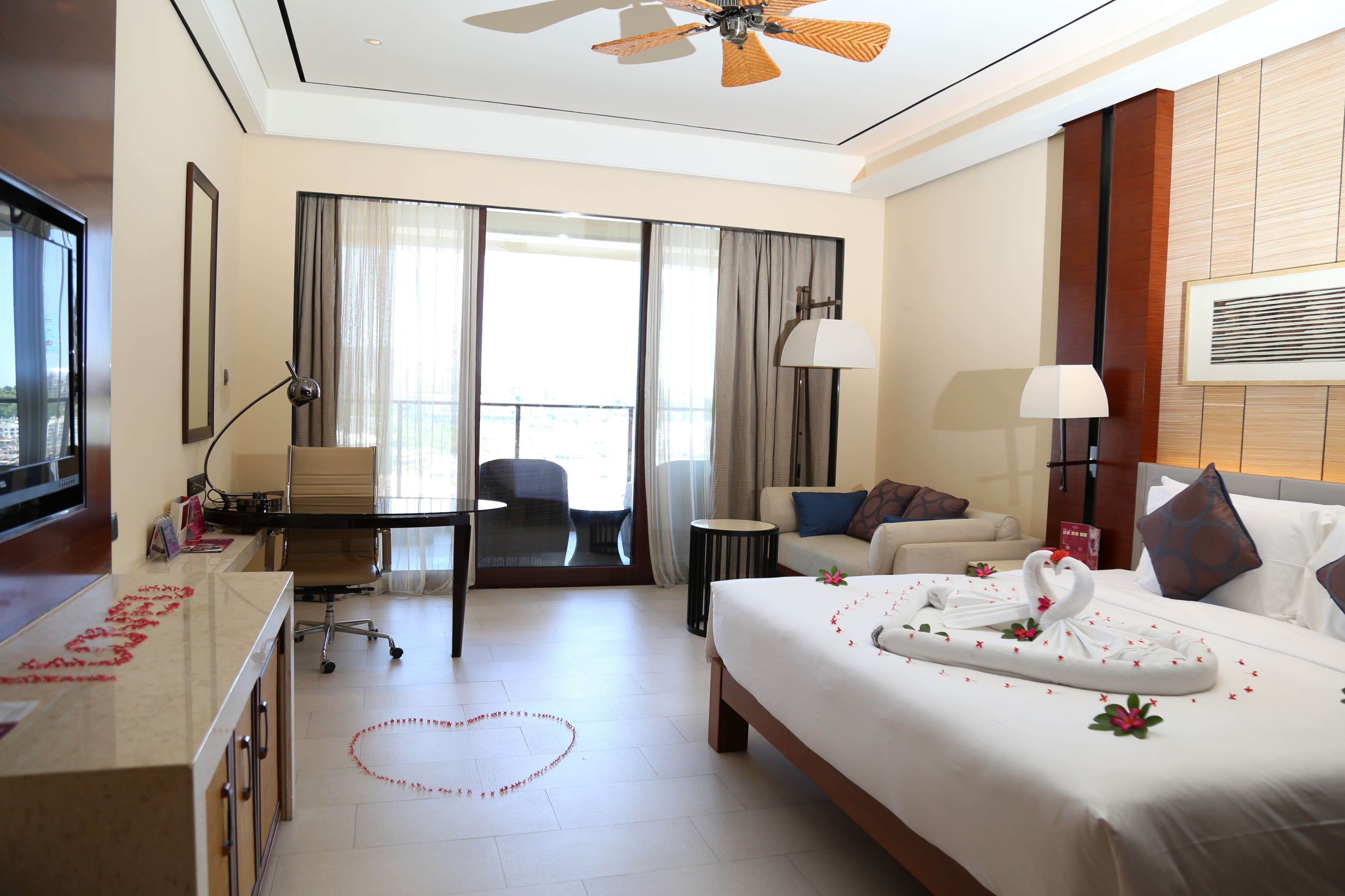 Crowne Plaza Sanya City Center — 10