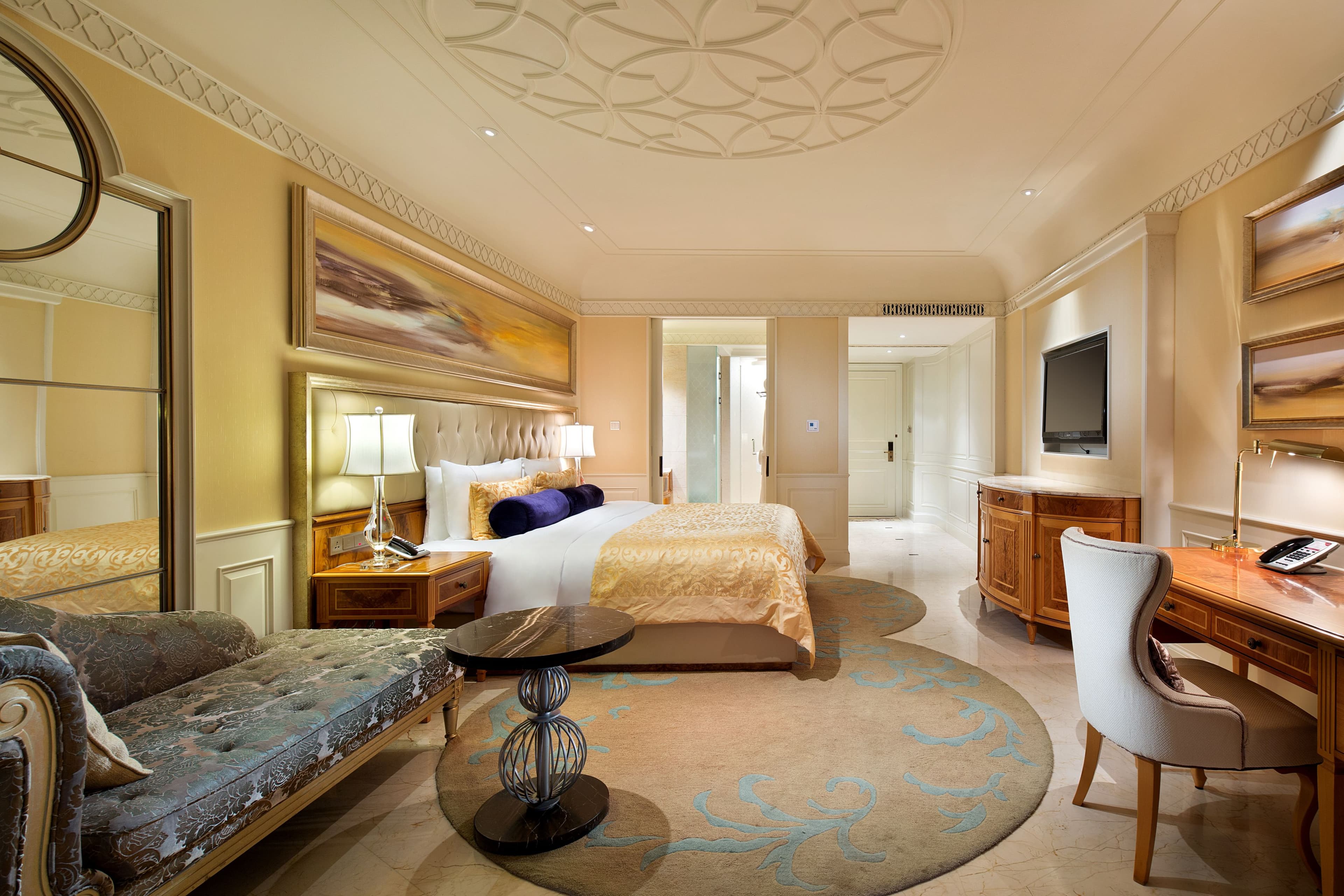 Crowne Plaza Resort Sanya Bay - Image 5