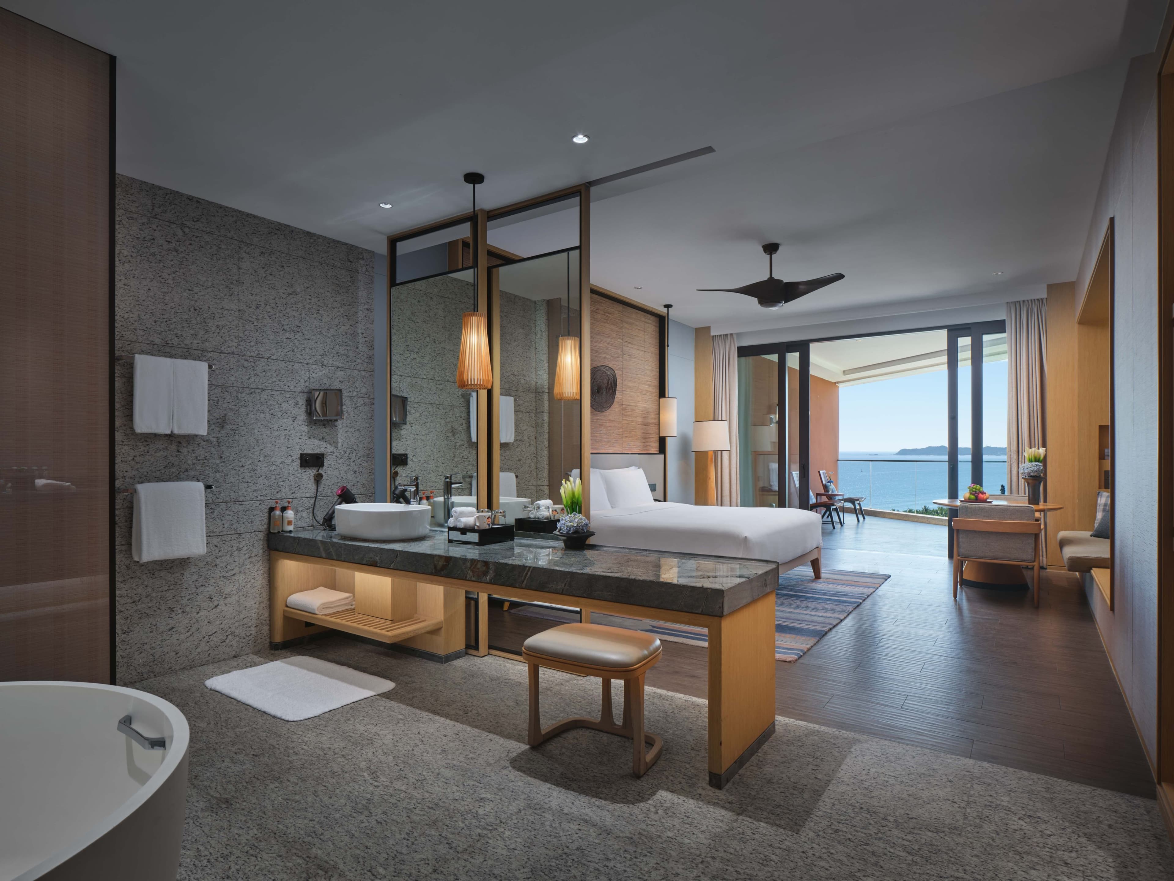 Crowne Plaza Sanya Haitang Bay Resort - Image 4