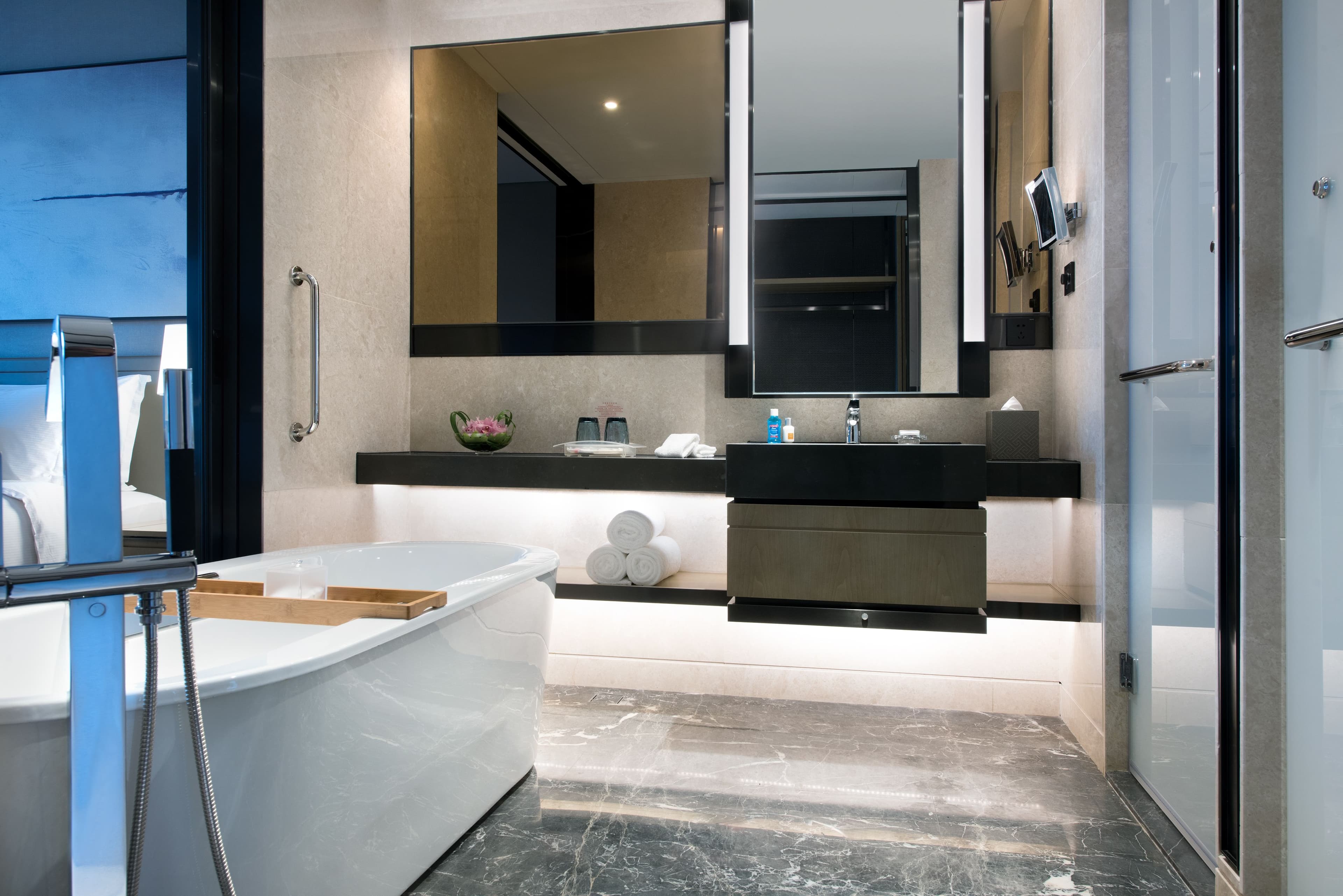 Crowne Plaza Shanghai Pujiang — 14