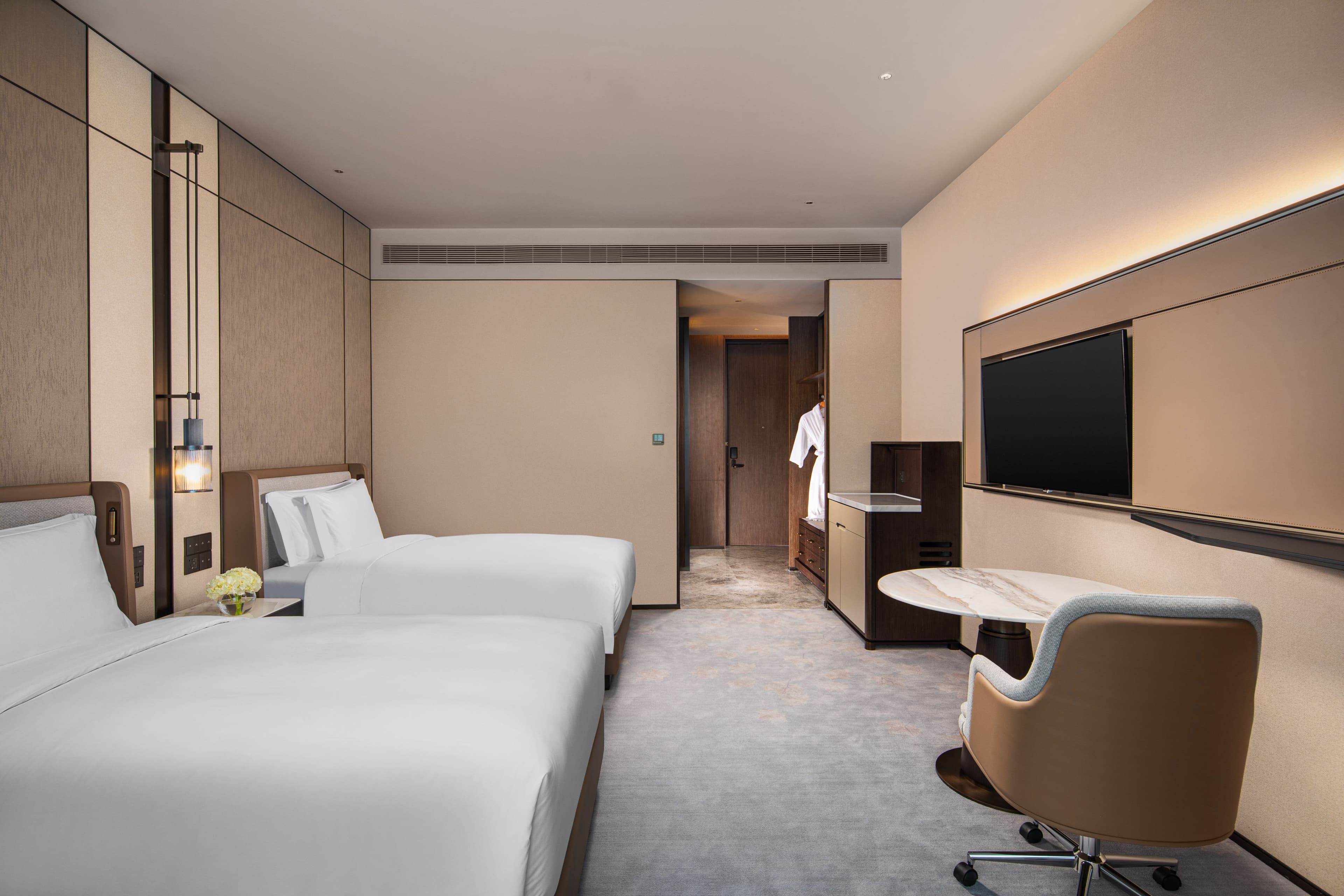 Crowne Plaza Shanghai Hongqiao — 11