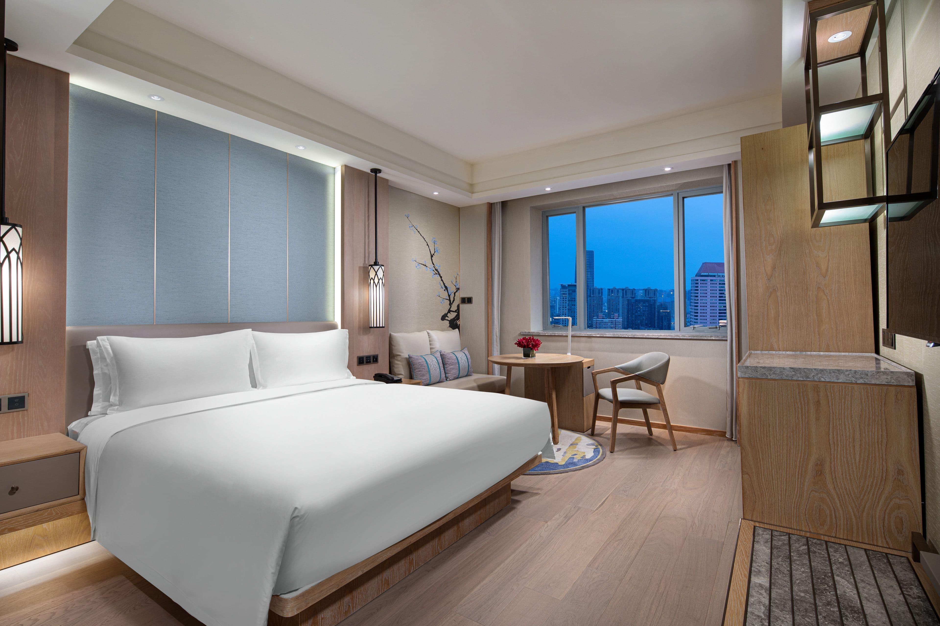 Crowne Plaza Shanghai Nanjing Road - Image 4