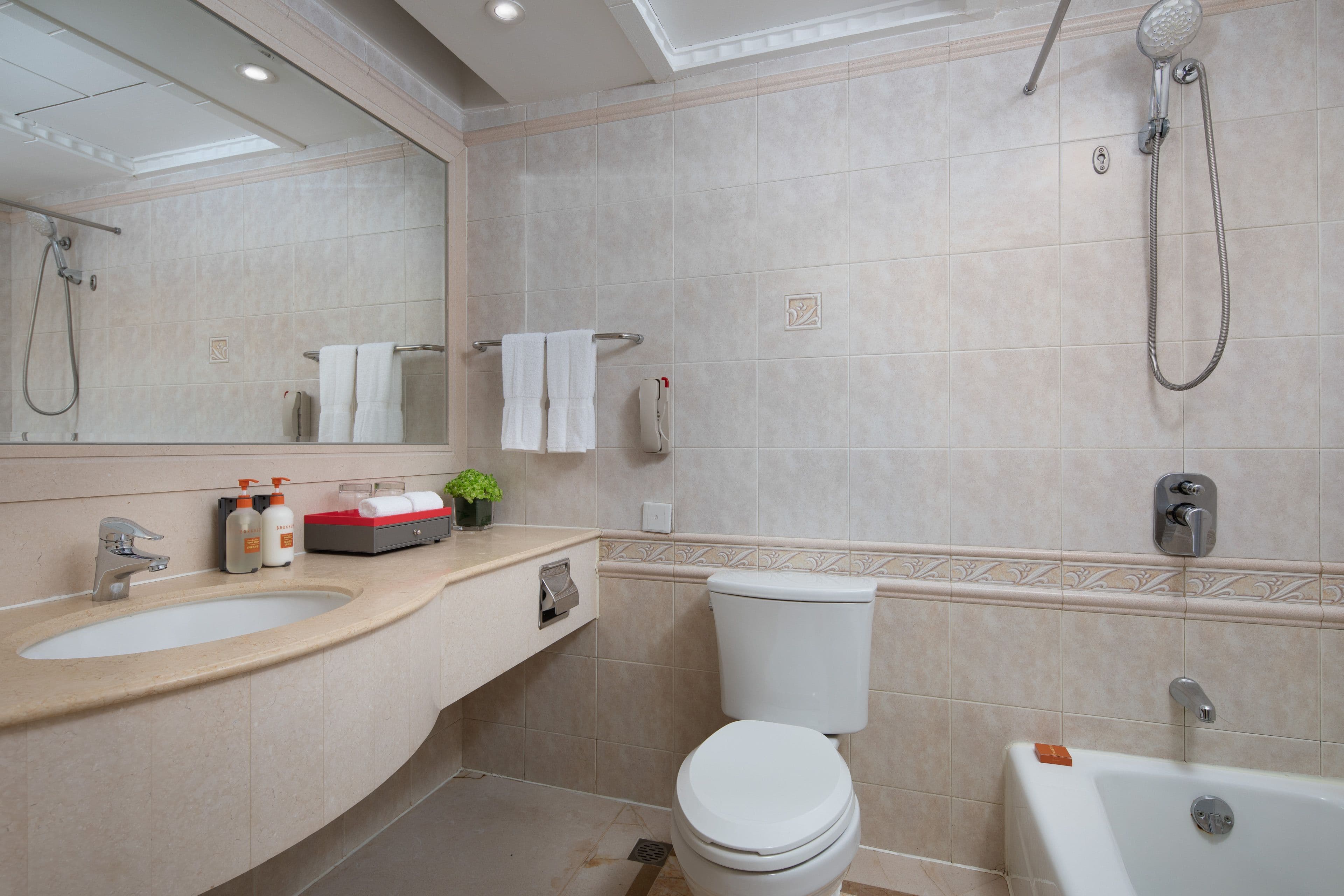 Standard Room - Image 3