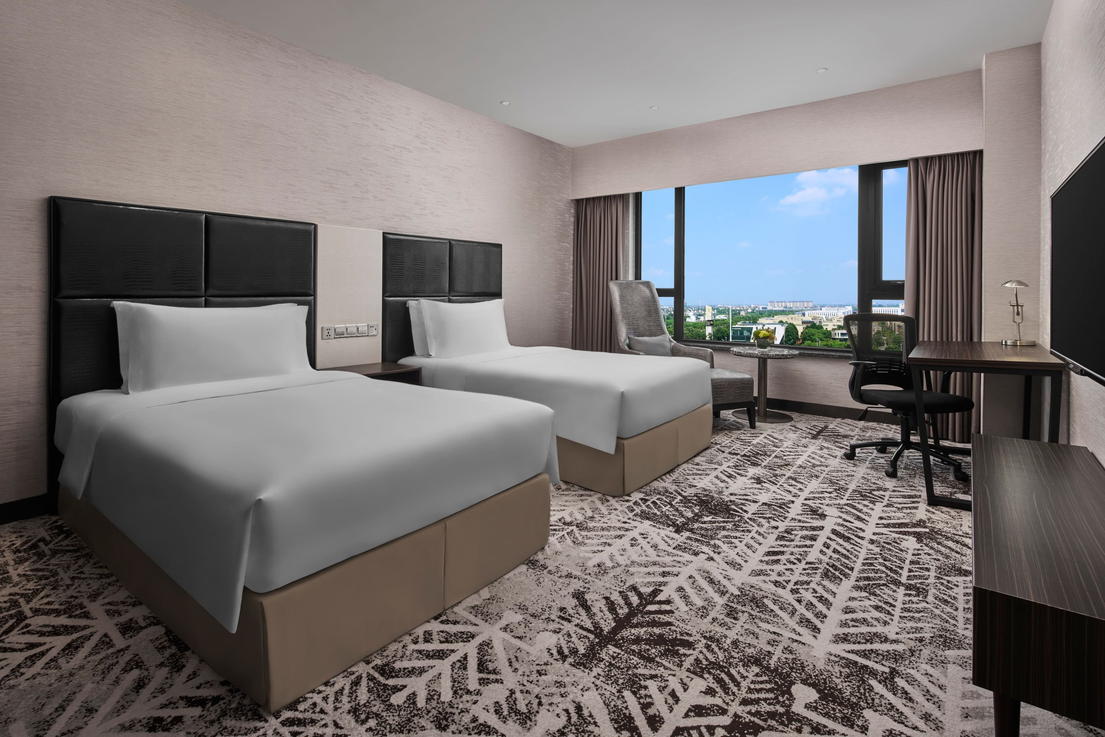 Crowne Plaza Shanghai Jinshan - Image 5