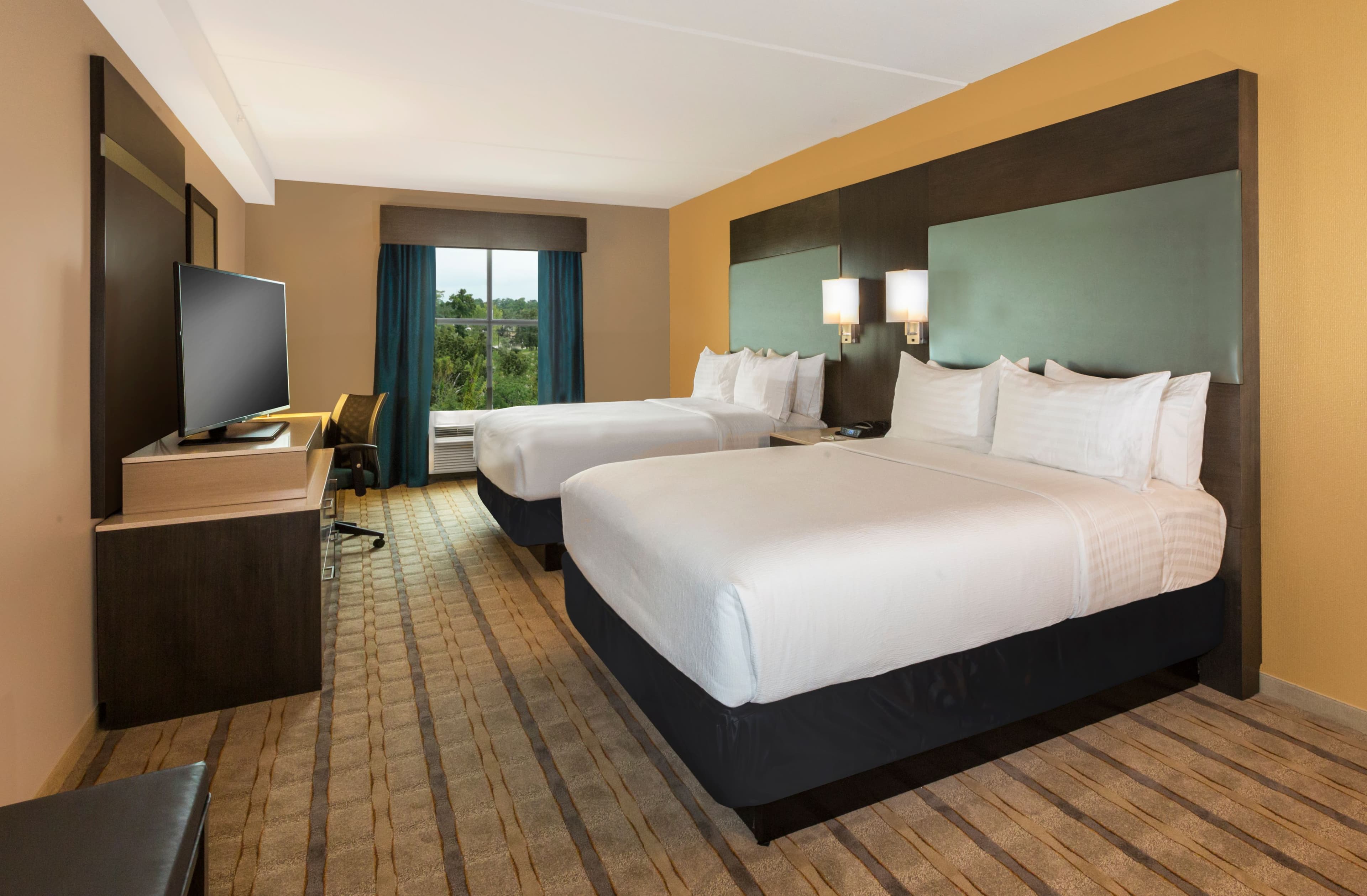 Crowne Plaza Shenandoah - Woodlands Area — 16