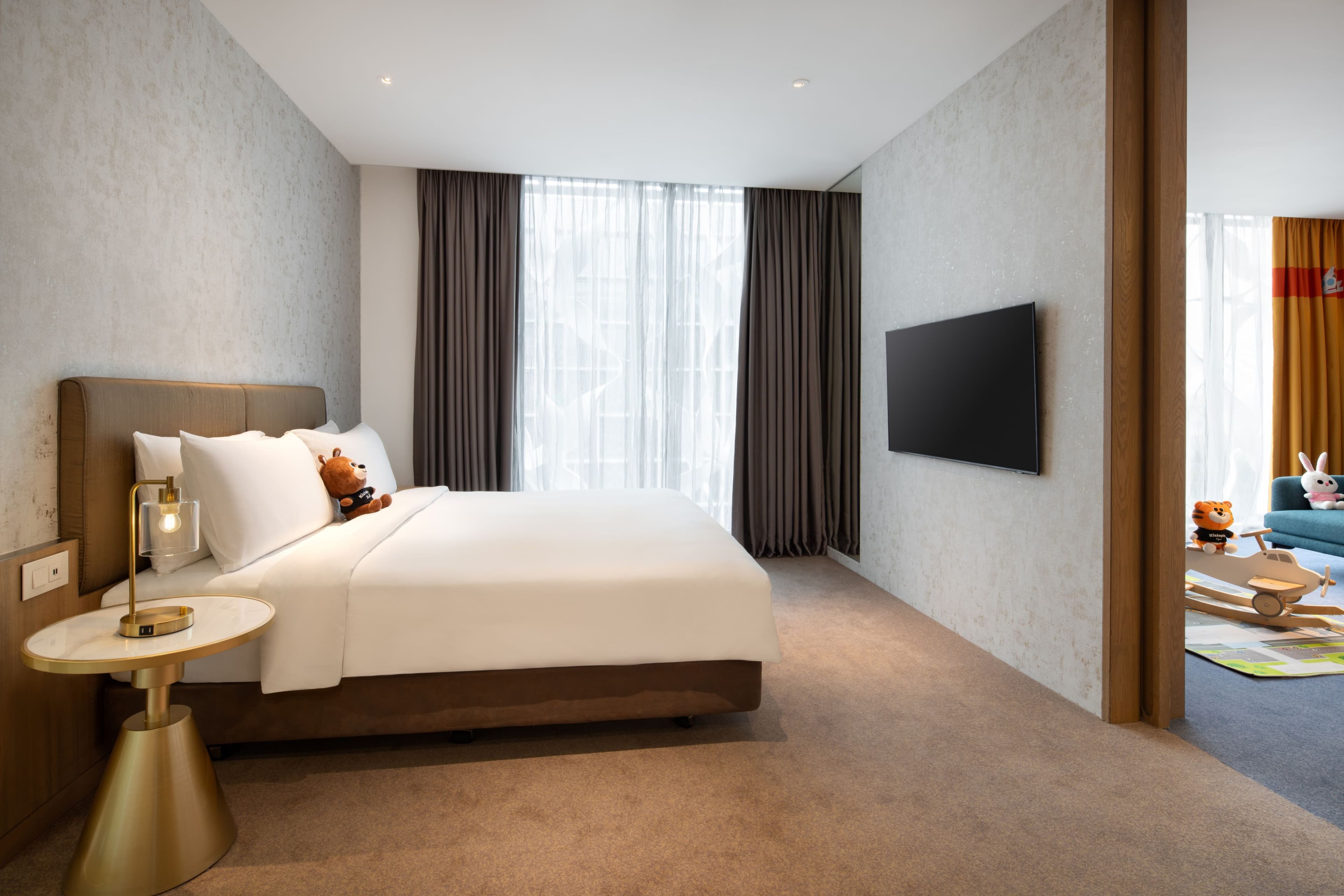 Crowne Plaza Changi Airport — 37