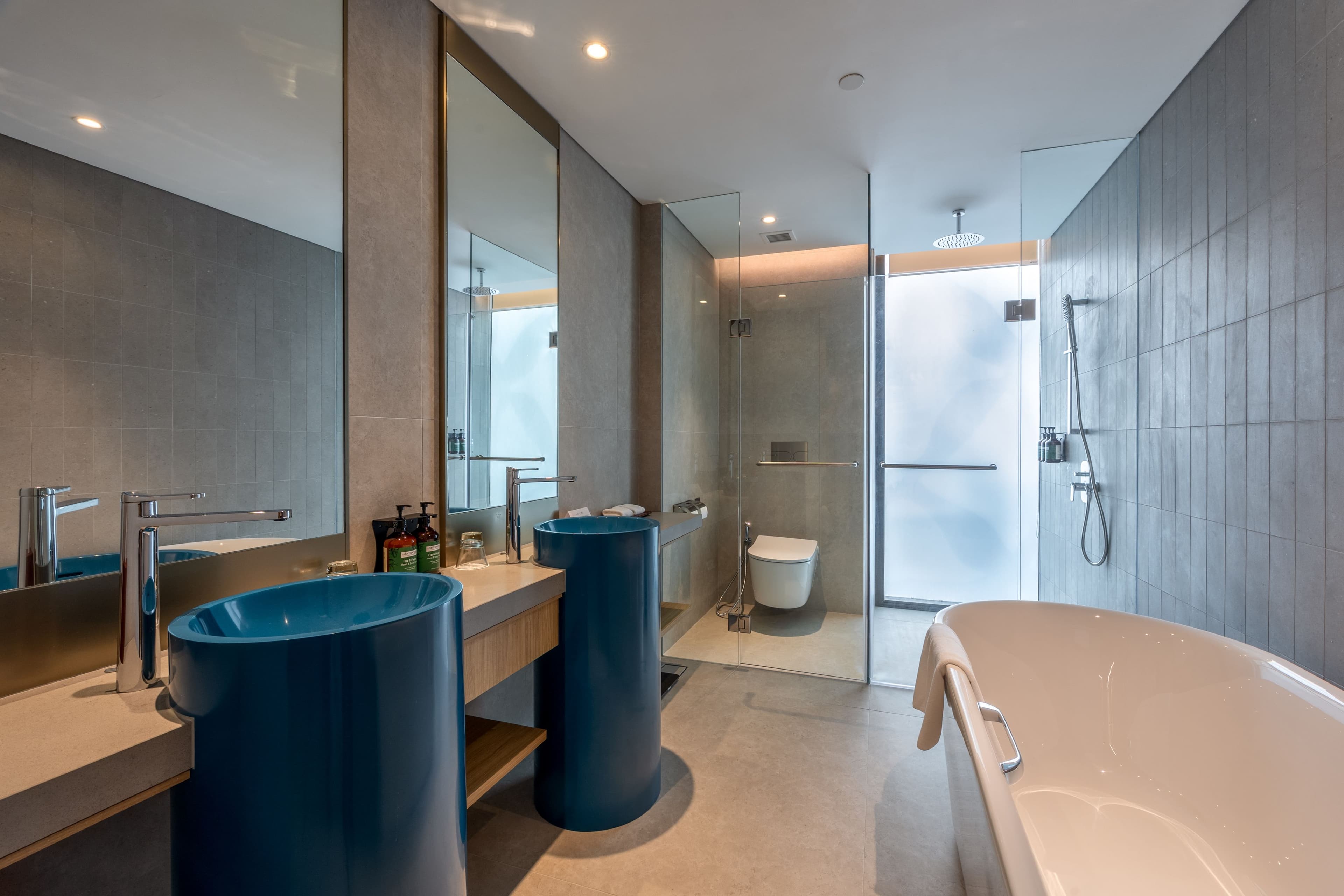 Crowne Plaza Changi Airport — 17