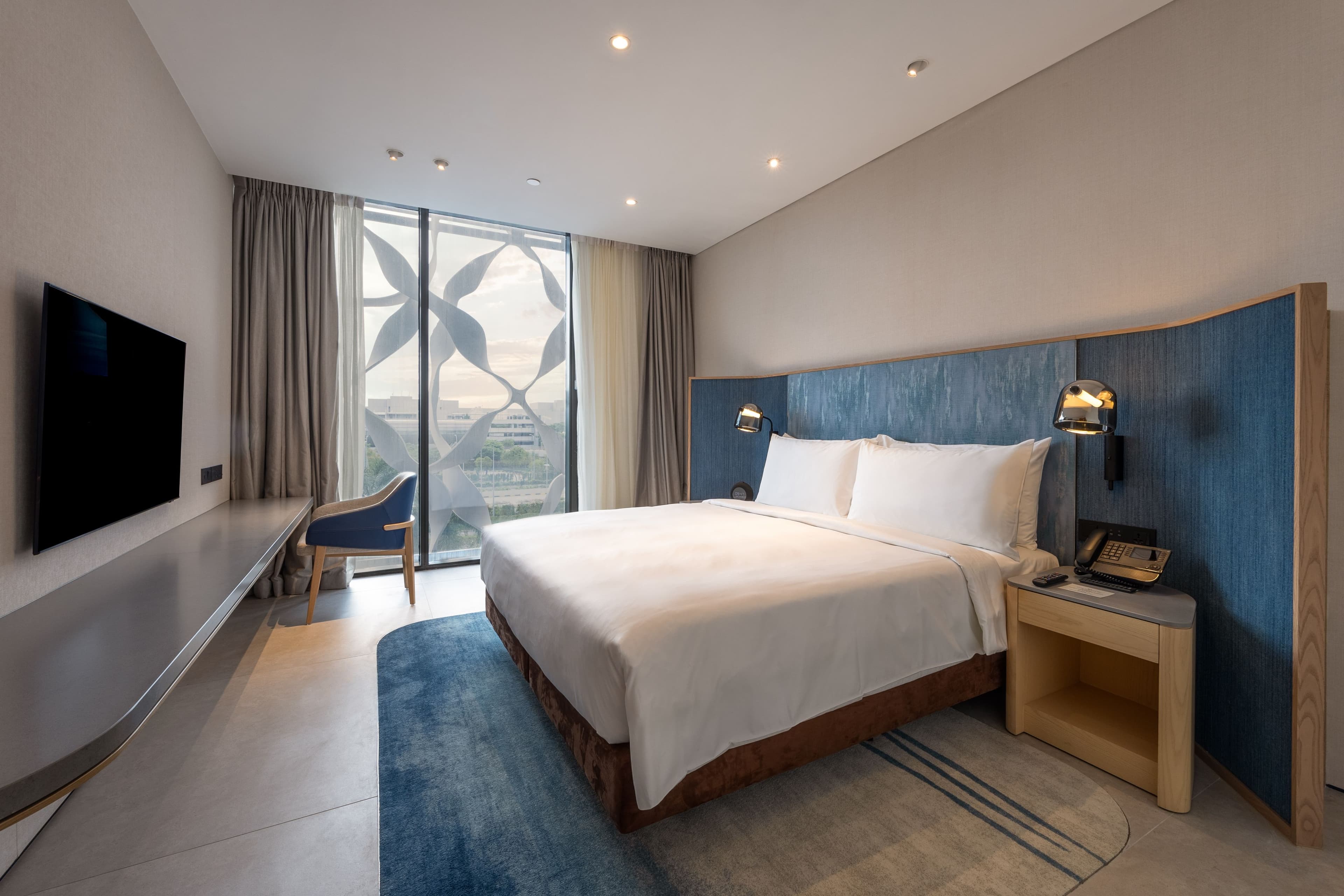 Crowne Plaza Changi Airport — 24