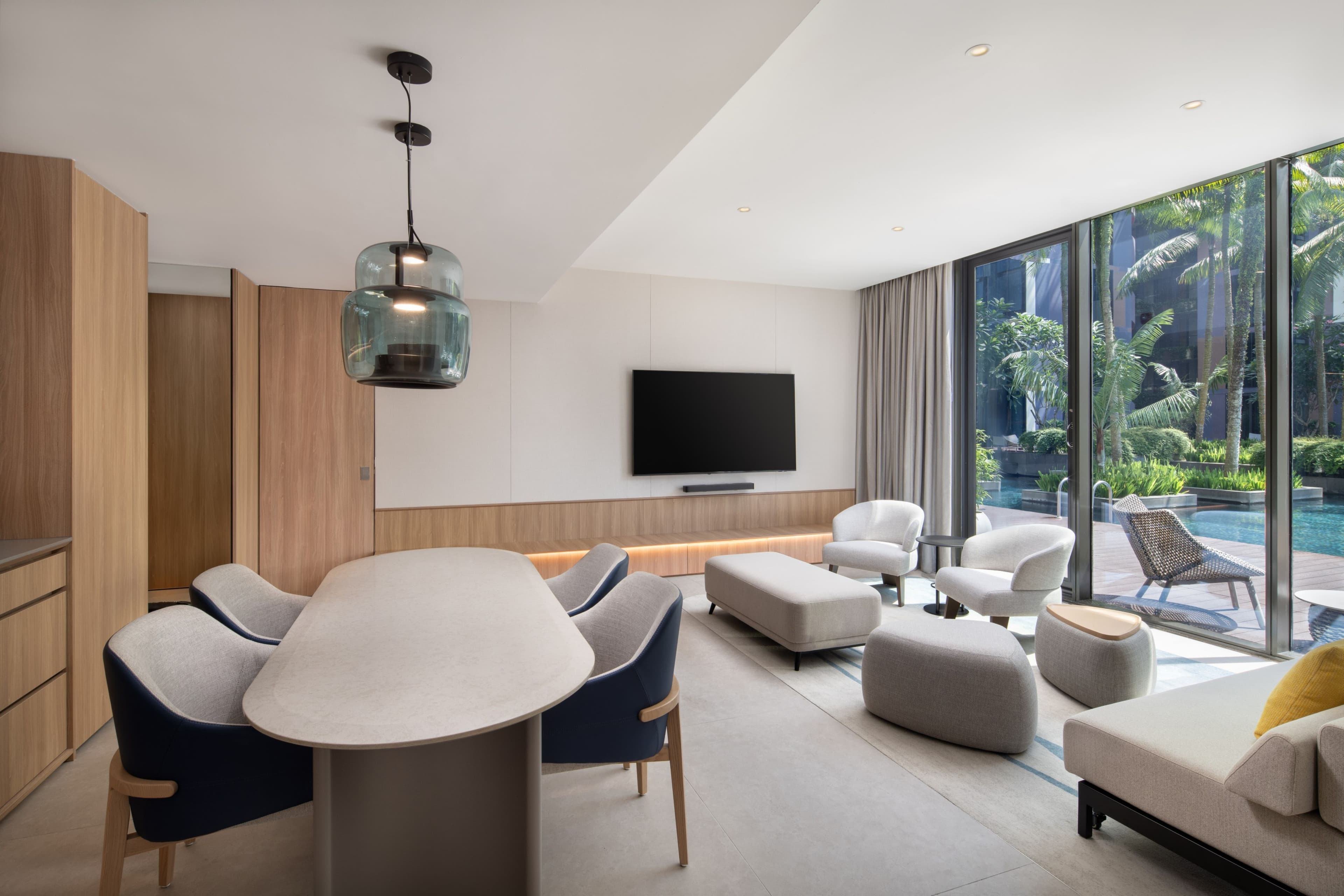 Crowne Plaza Changi Airport — 19