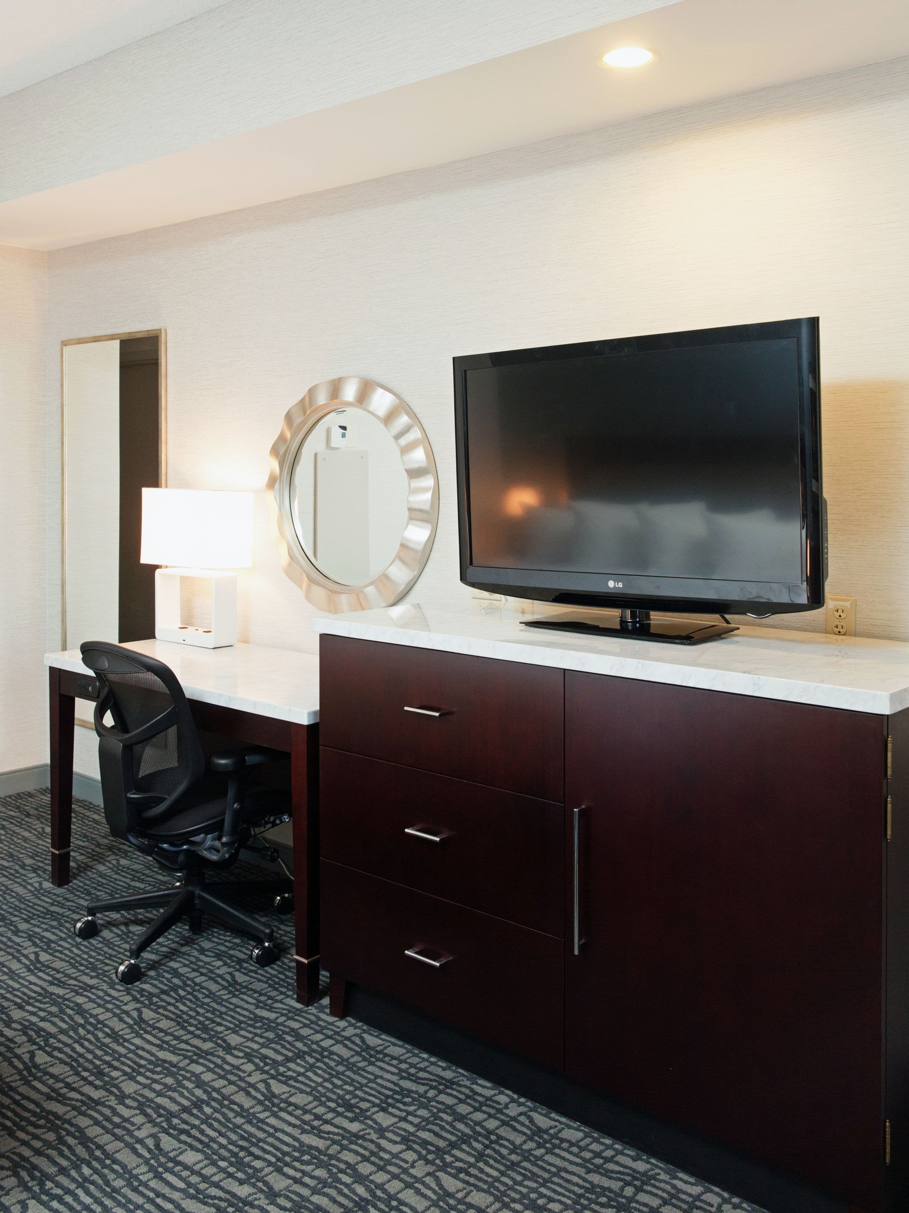 Crowne Plaza Springfield - Convention CTR — 12