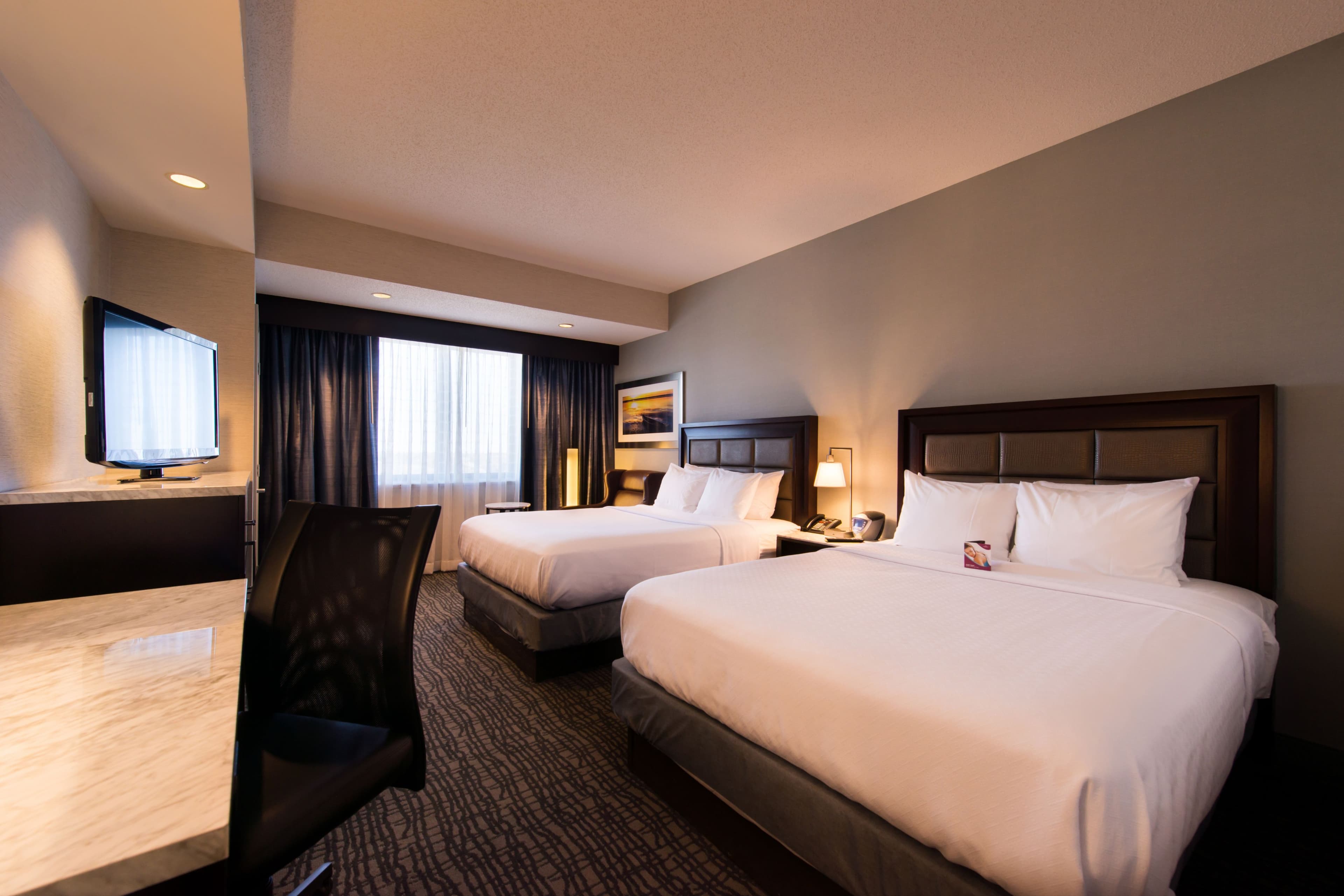 Crowne Plaza Springfield - Convention CTR — 36
