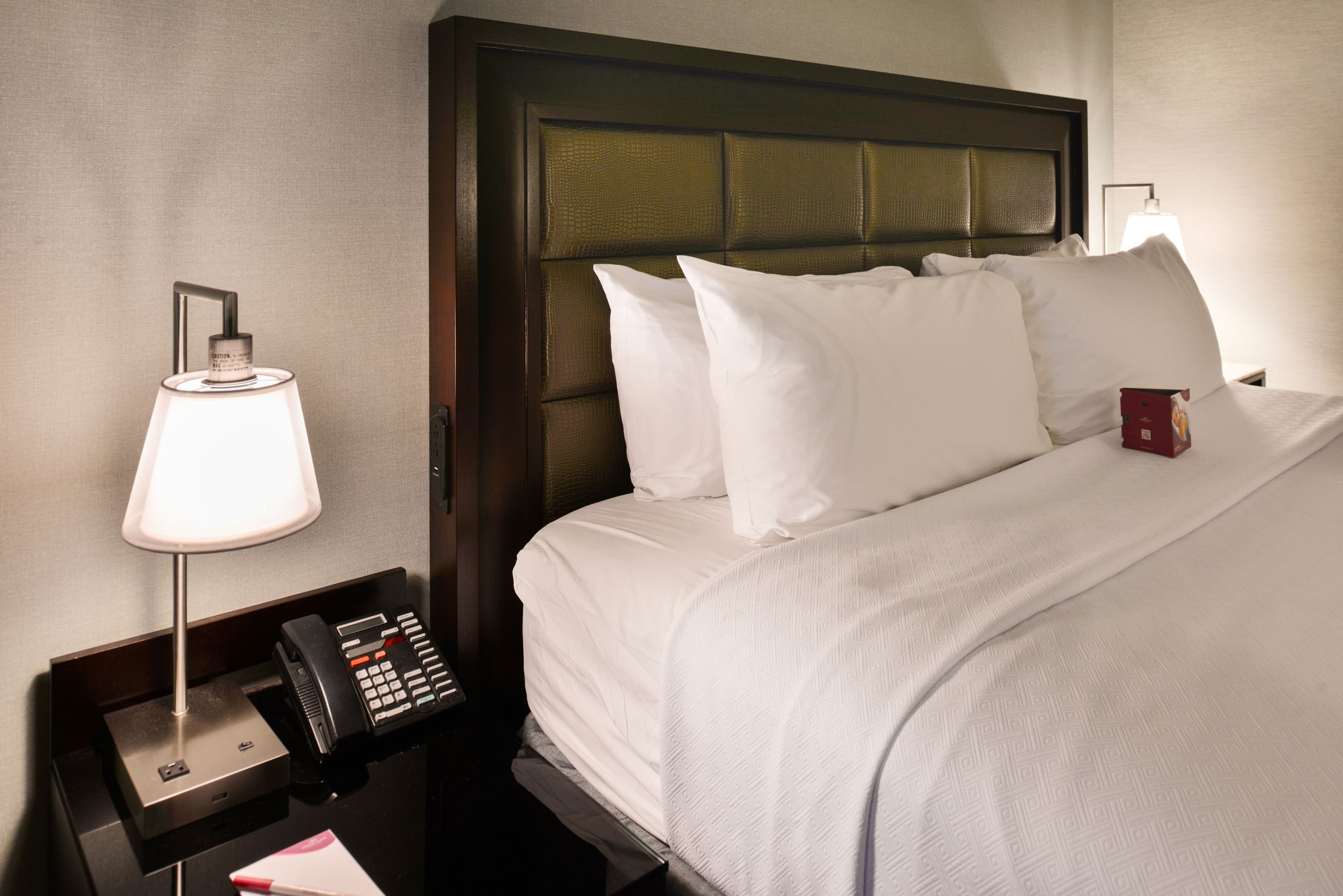 Crowne Plaza Springfield - Convention CTR — 9