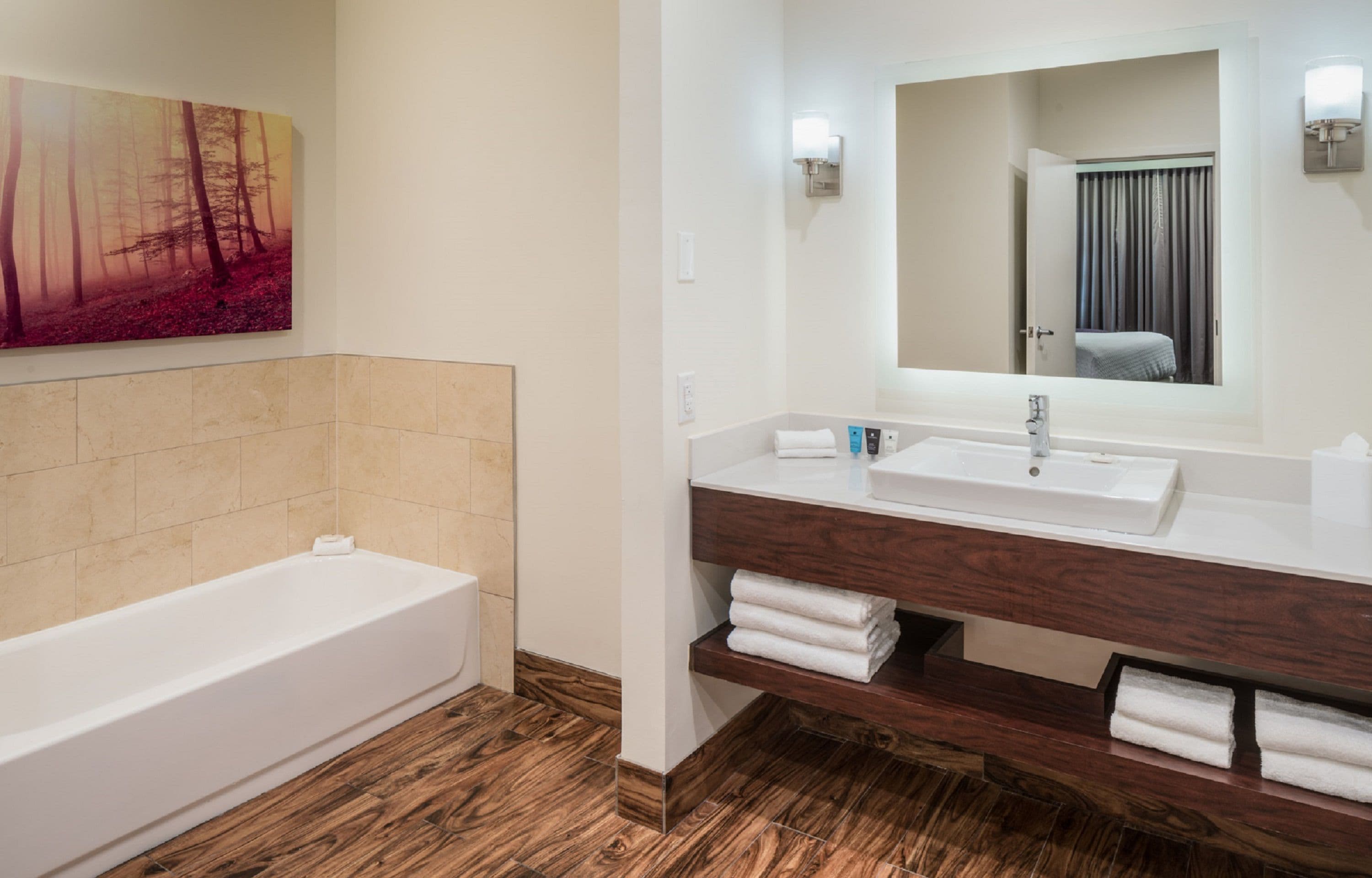 Crowne Plaza Springfield - Convention CTR — 51
