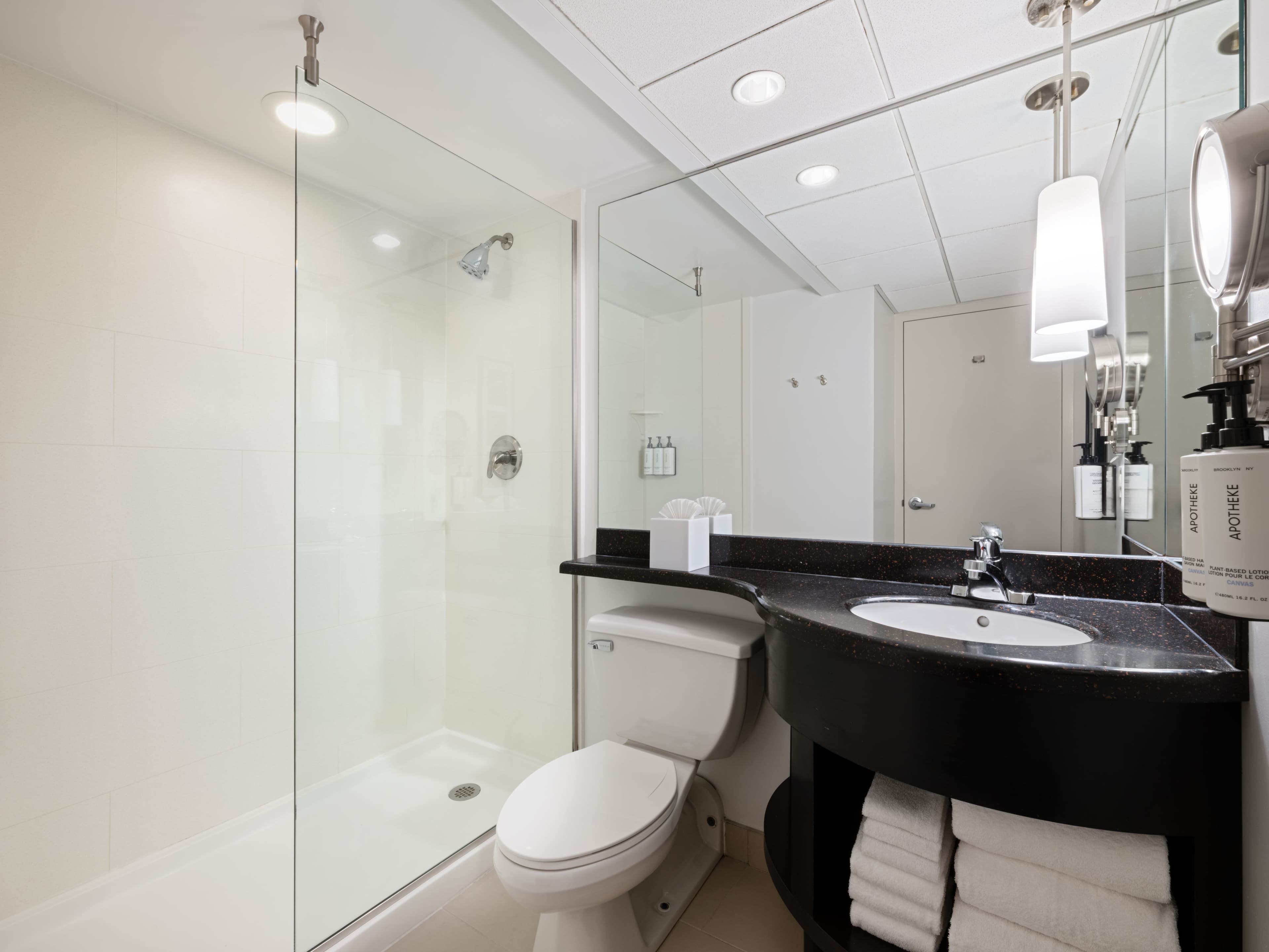 Crowne Plaza Suffern-Mahwah — 6