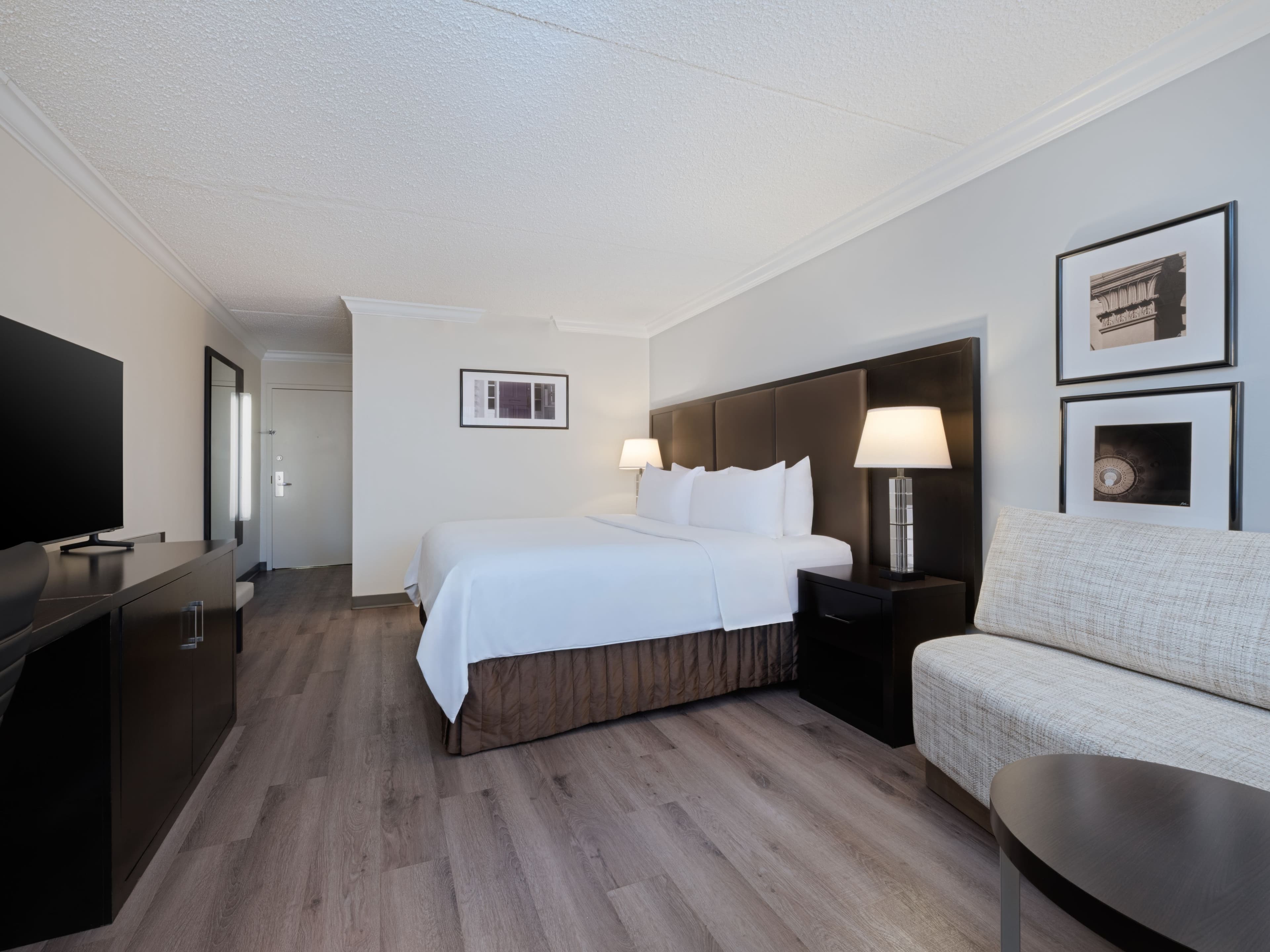 Crowne Plaza Suffern-Mahwah — 10