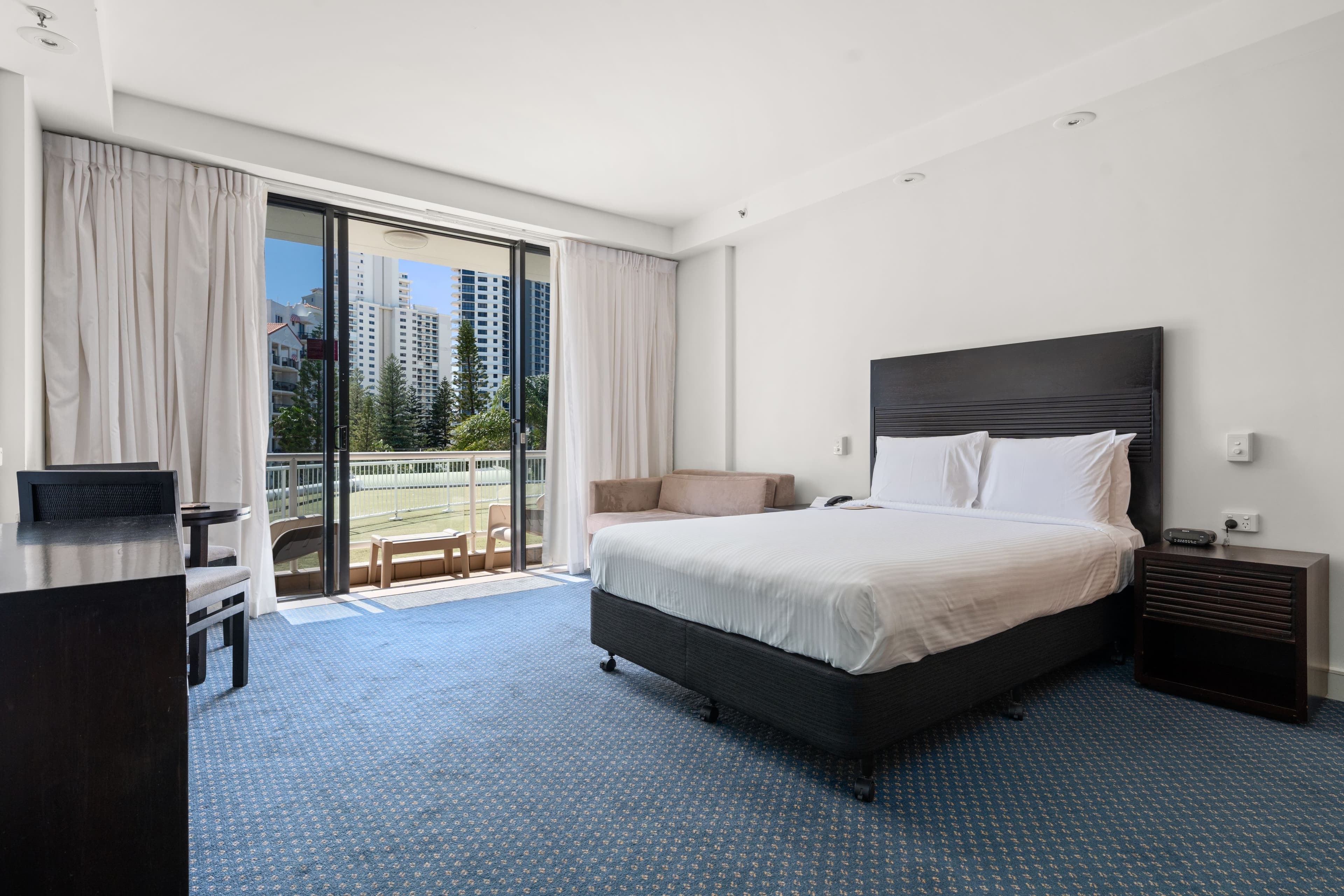 Crowne Plaza Surfers Paradise — 64