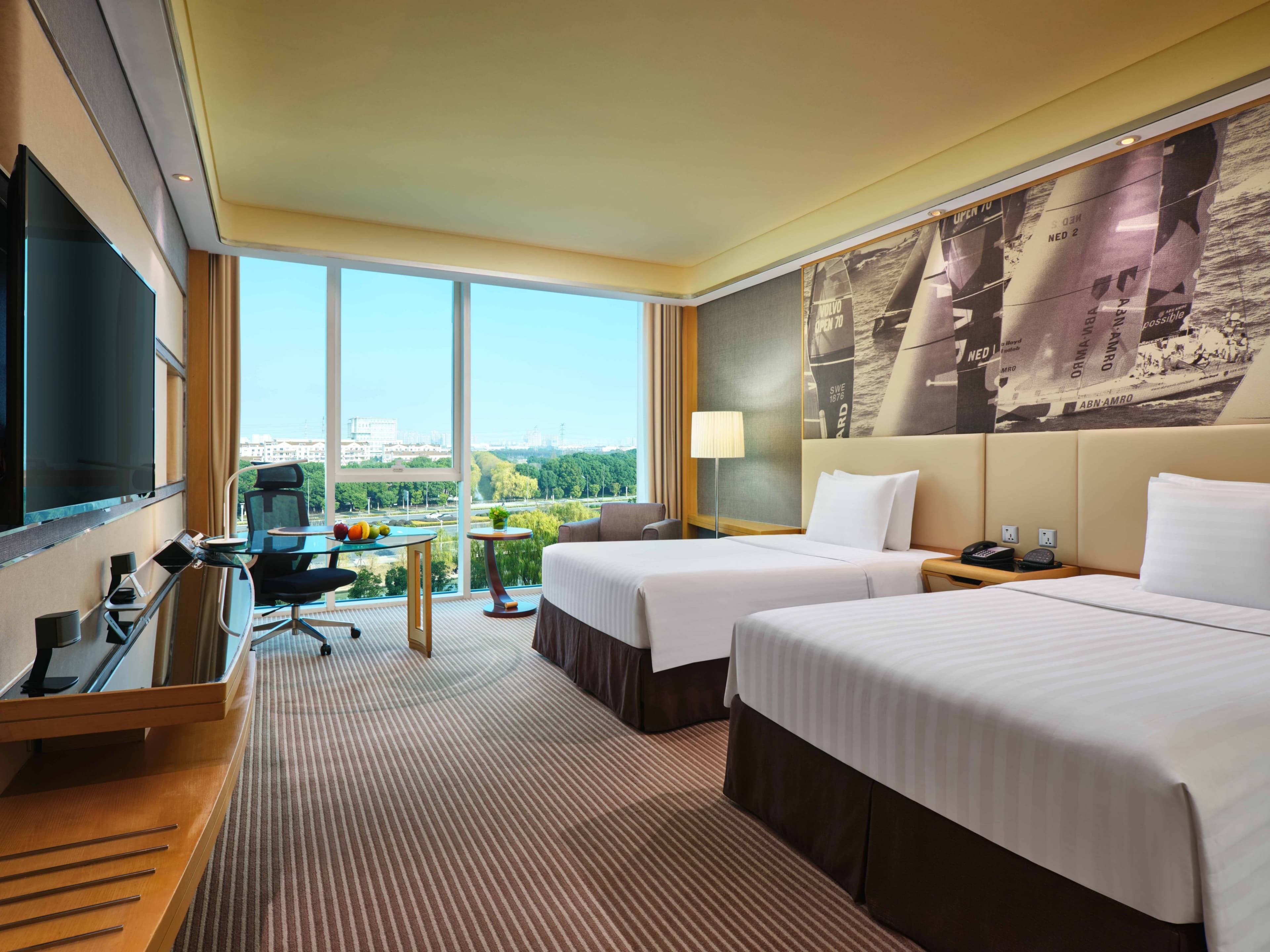 Crowne Plaza Suzhou — 9