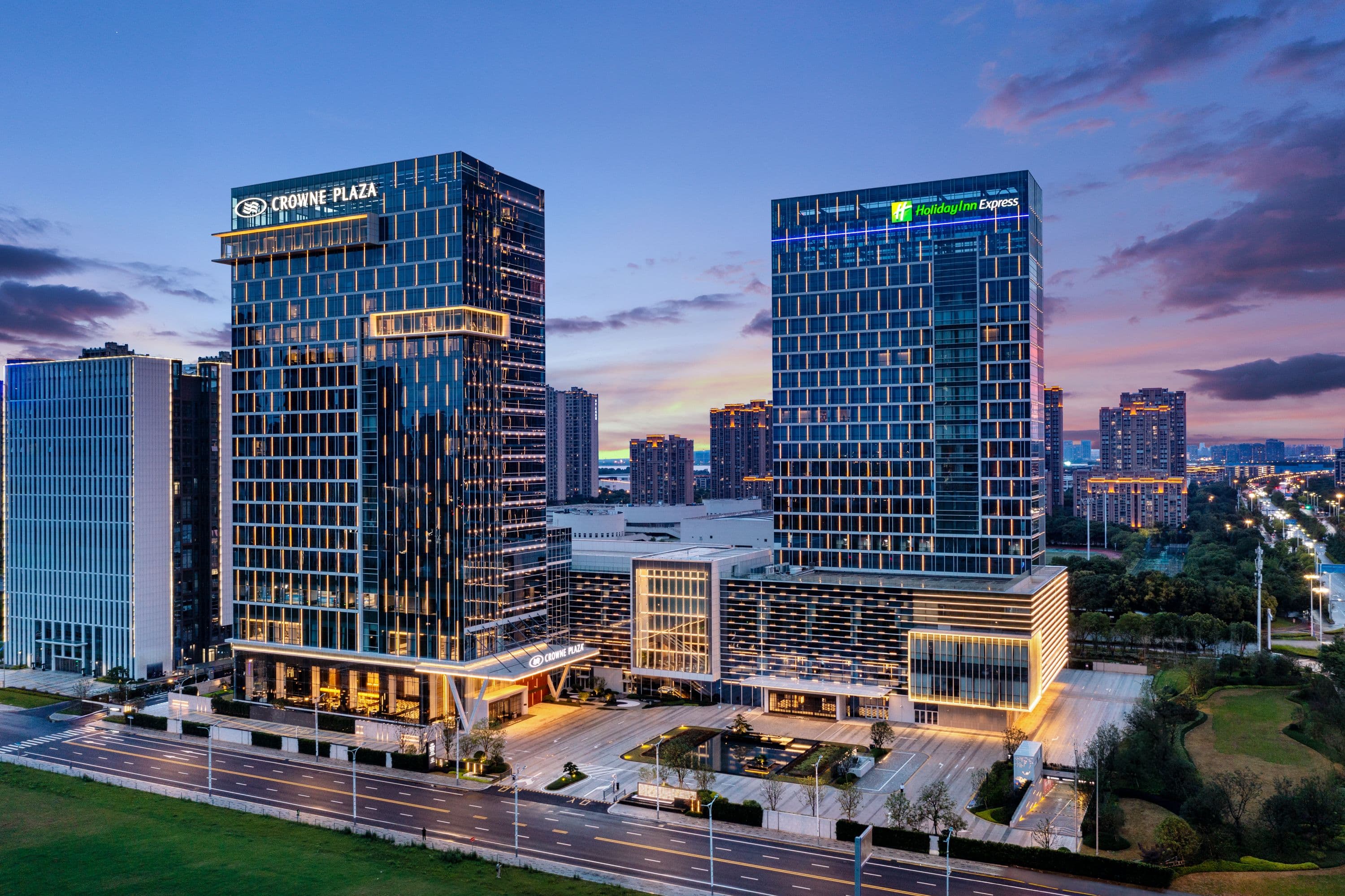 Crowne Plaza Suzhou East Taihu - Image 1