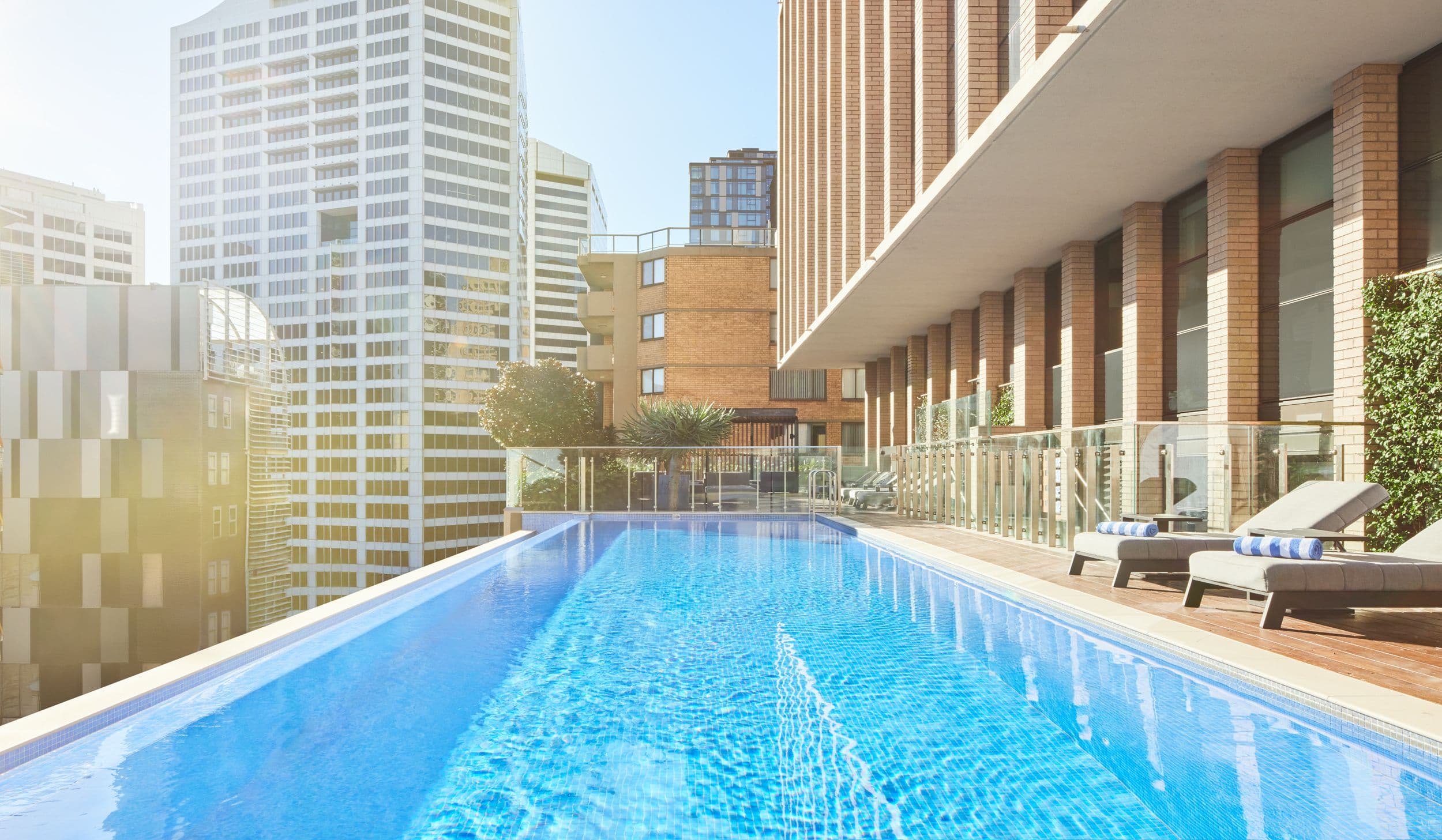 Crowne Plaza Sydney Darling Harbour - Image 1
