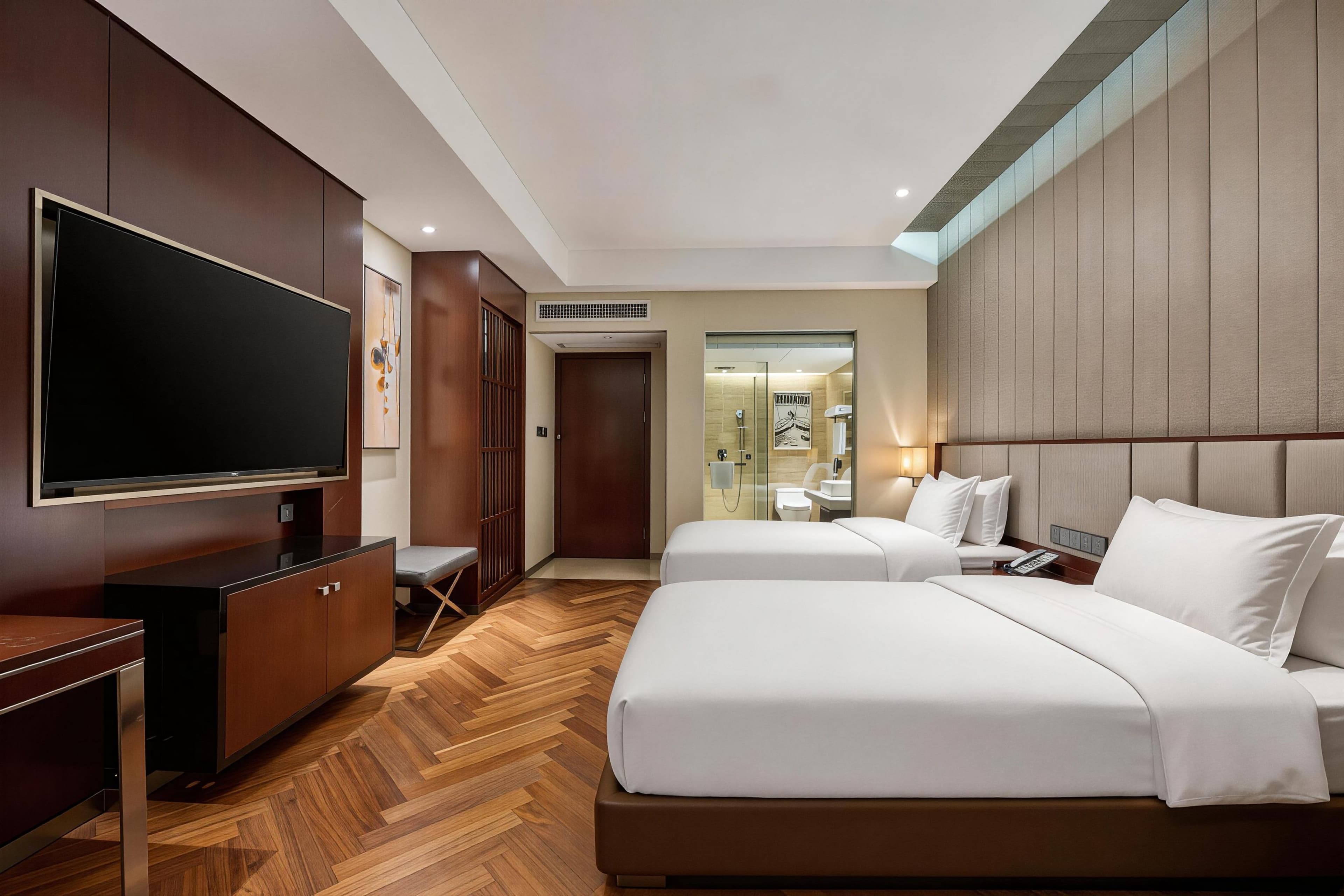 Crowne Plaza Taizhou — 7