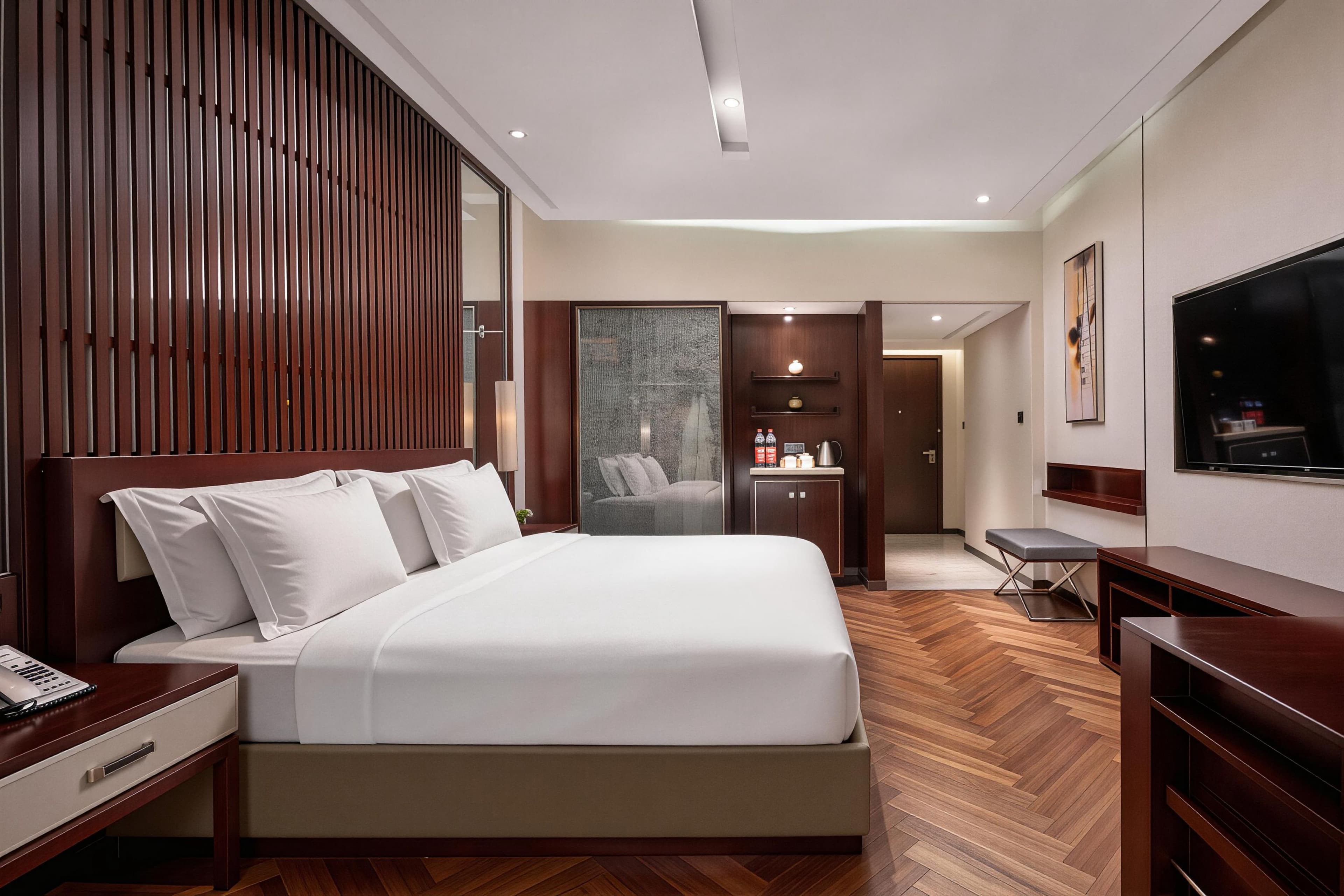 Crowne Plaza Taizhou - Image 4