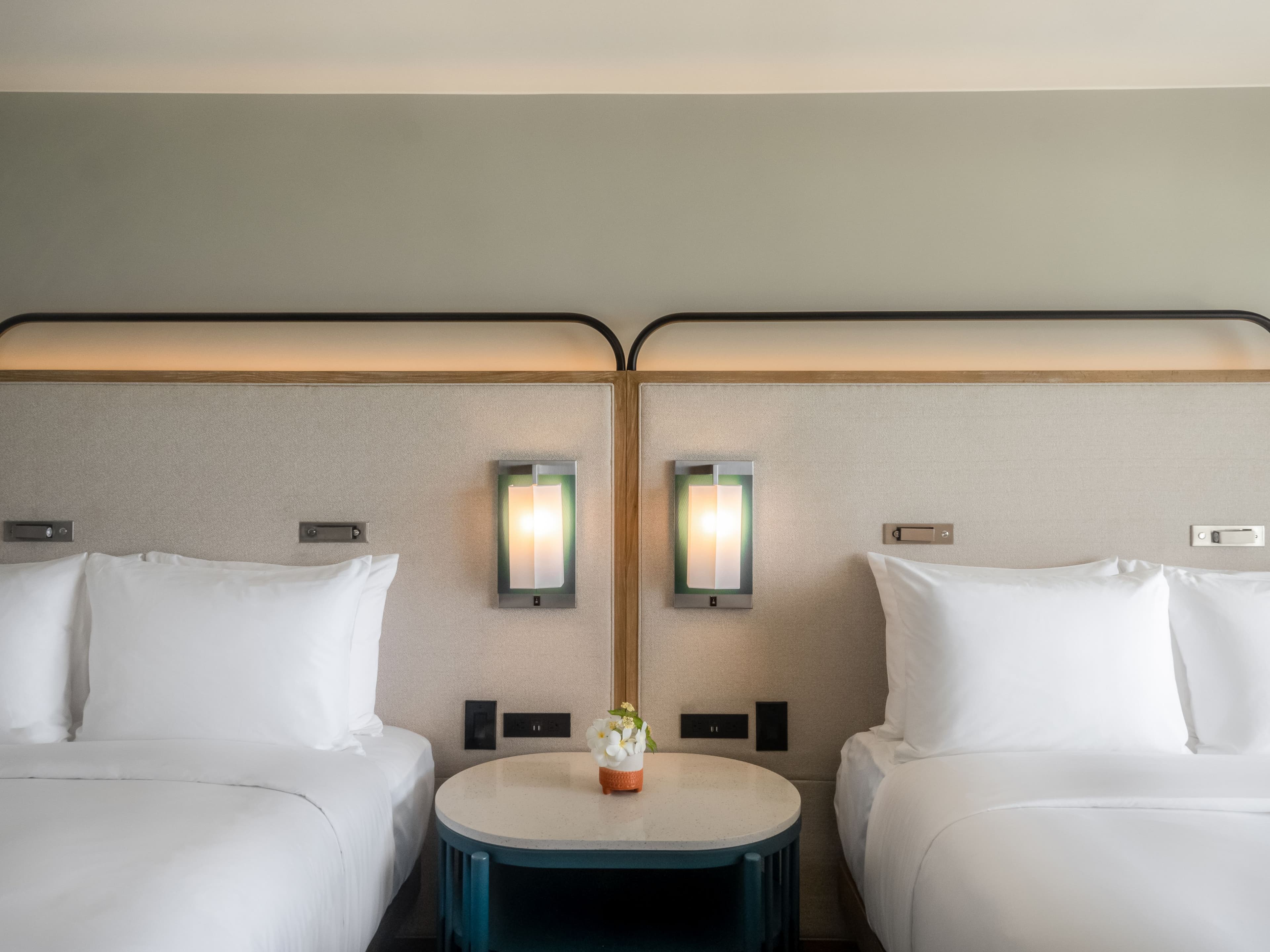 Crowne Plaza Guam — 16