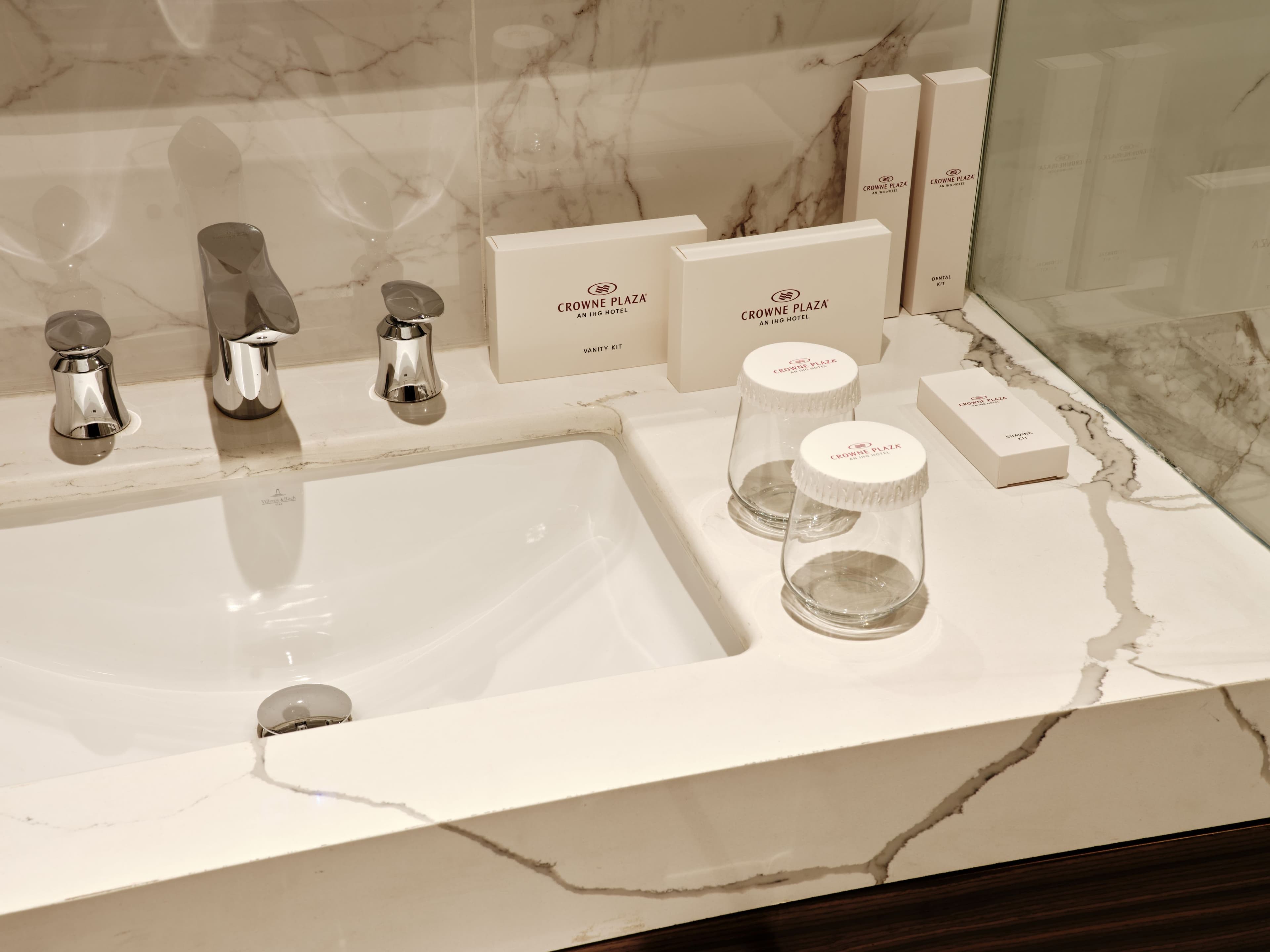 Crowne Plaza Tashkent — 5