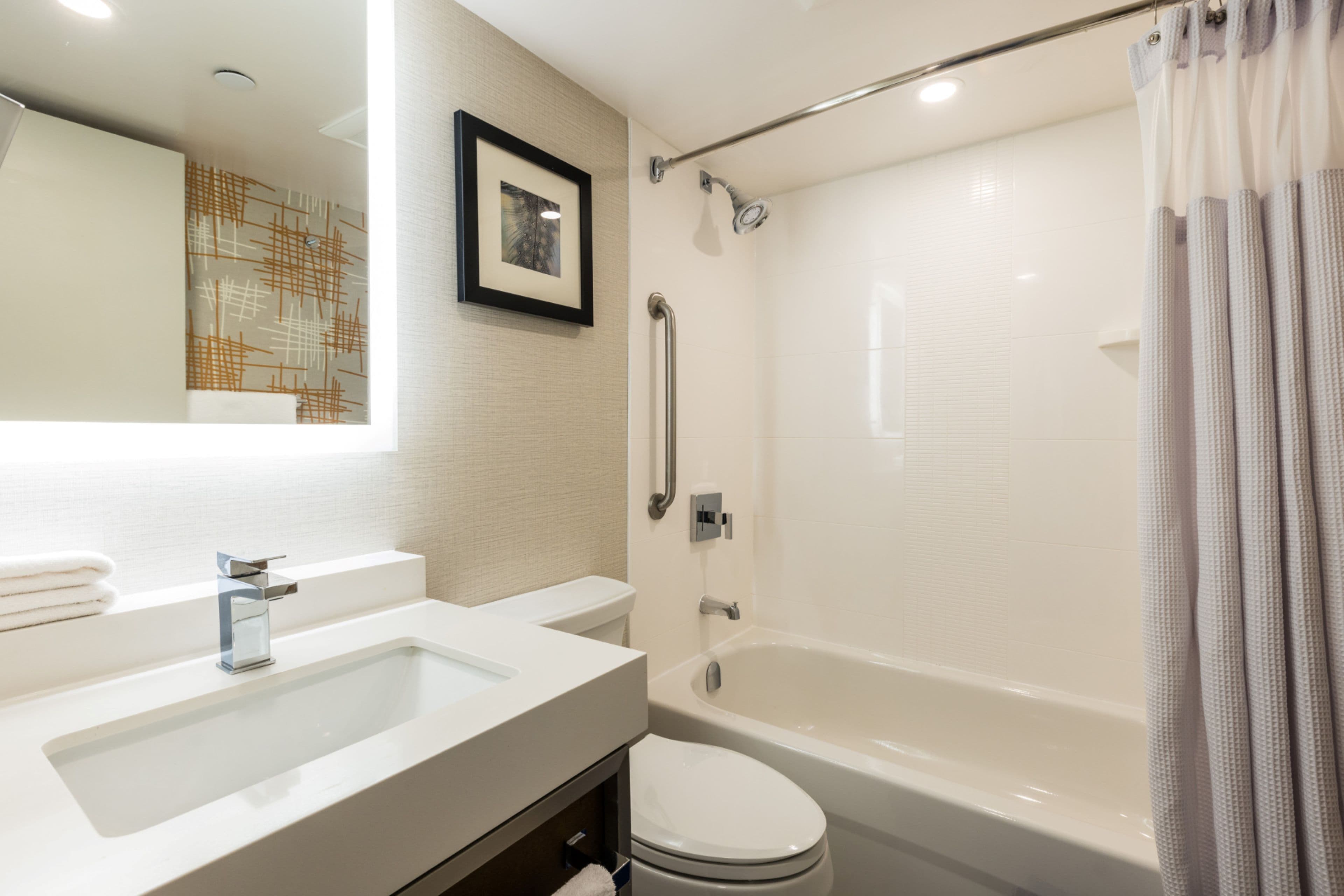 Crowne Plaza Toronto Airport — 16