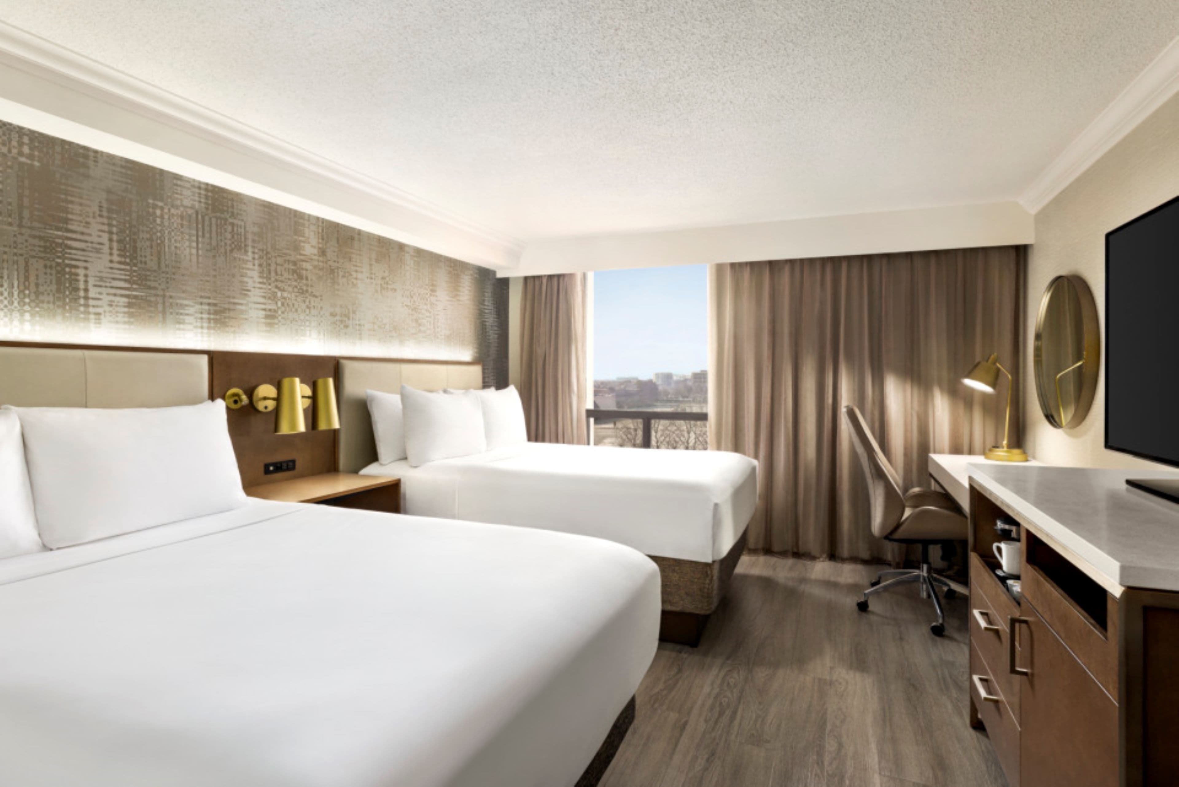 Crowne Plaza Toronto Airport — 30