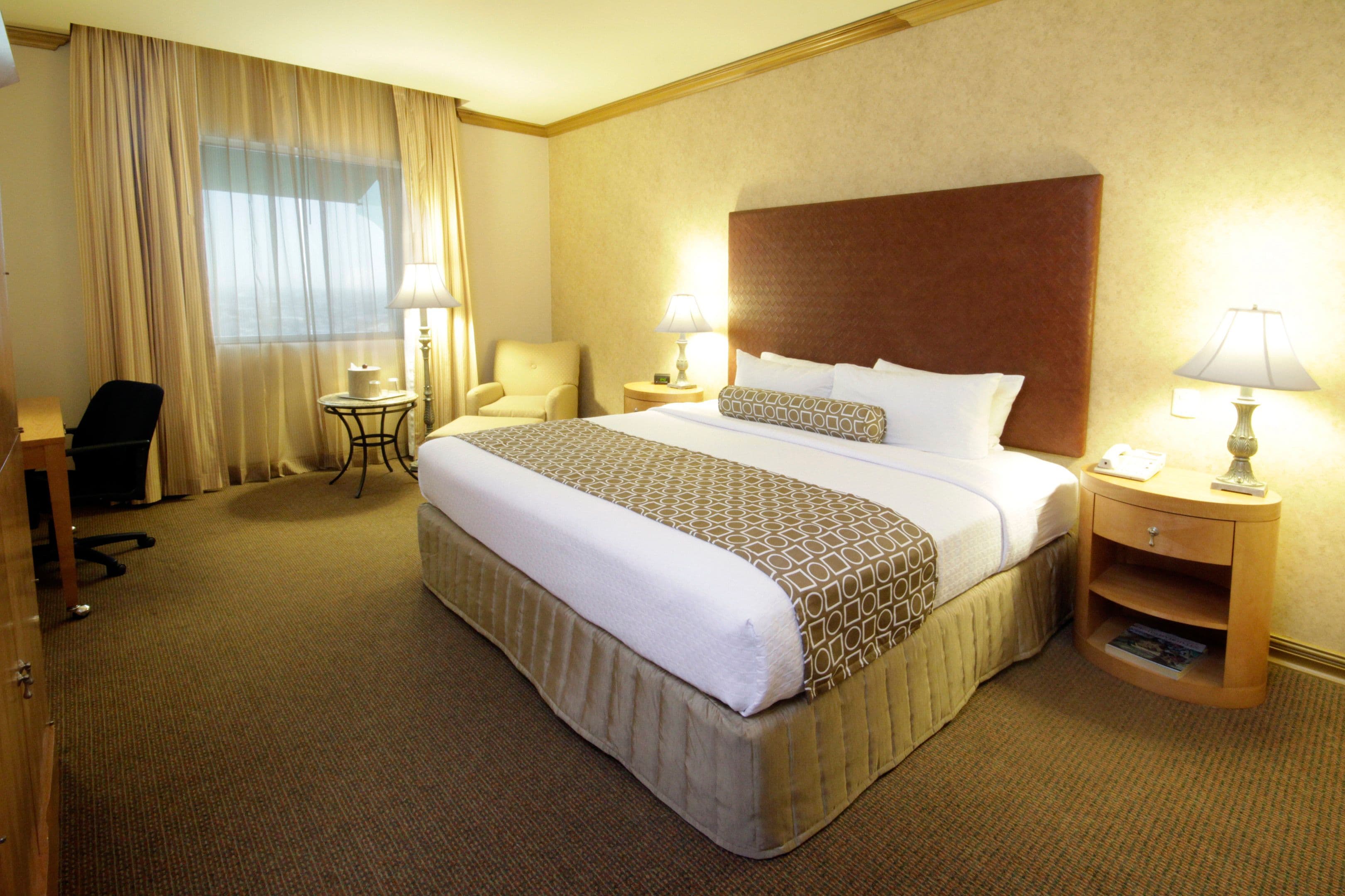 Crowne Plaza Torreon - Image 4